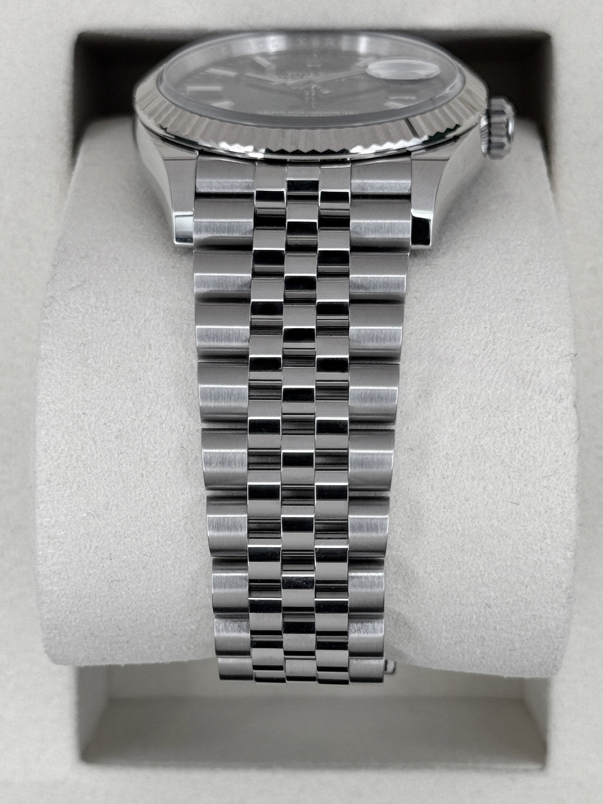 2026 Rolex Datejust 36mm 126234 Stainless Steel Jubilee Green Ombre Dial