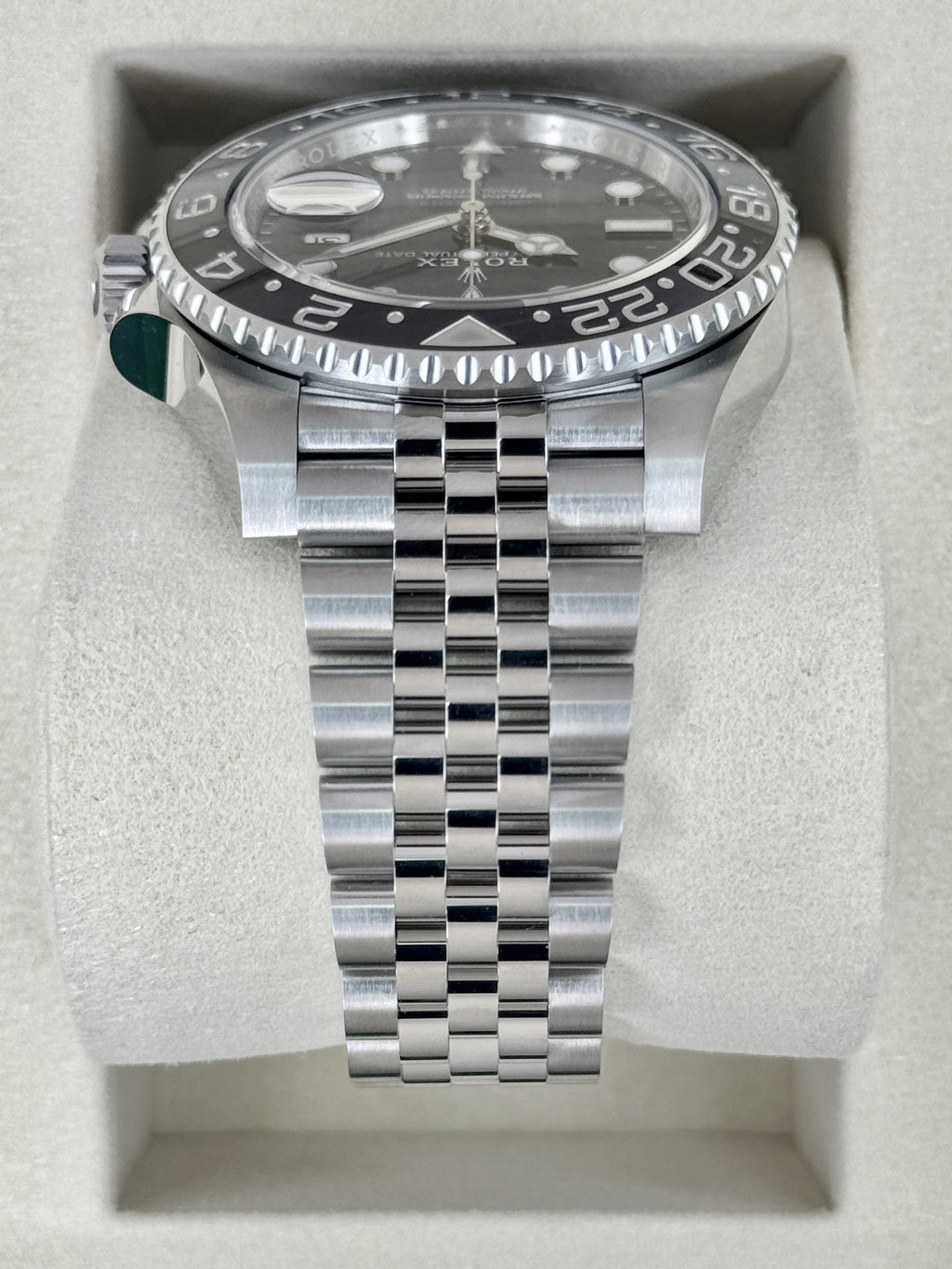 NEW 2026 Rolex GMT-Master II Bruce Wayne 40mm 126710GRNR Jubilee (NEW STYLE CARD)
