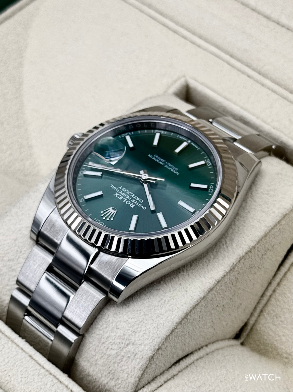 2023 Rolex Datejust 41mm 126334 Stainless Steel Oyster Mint Green Dial