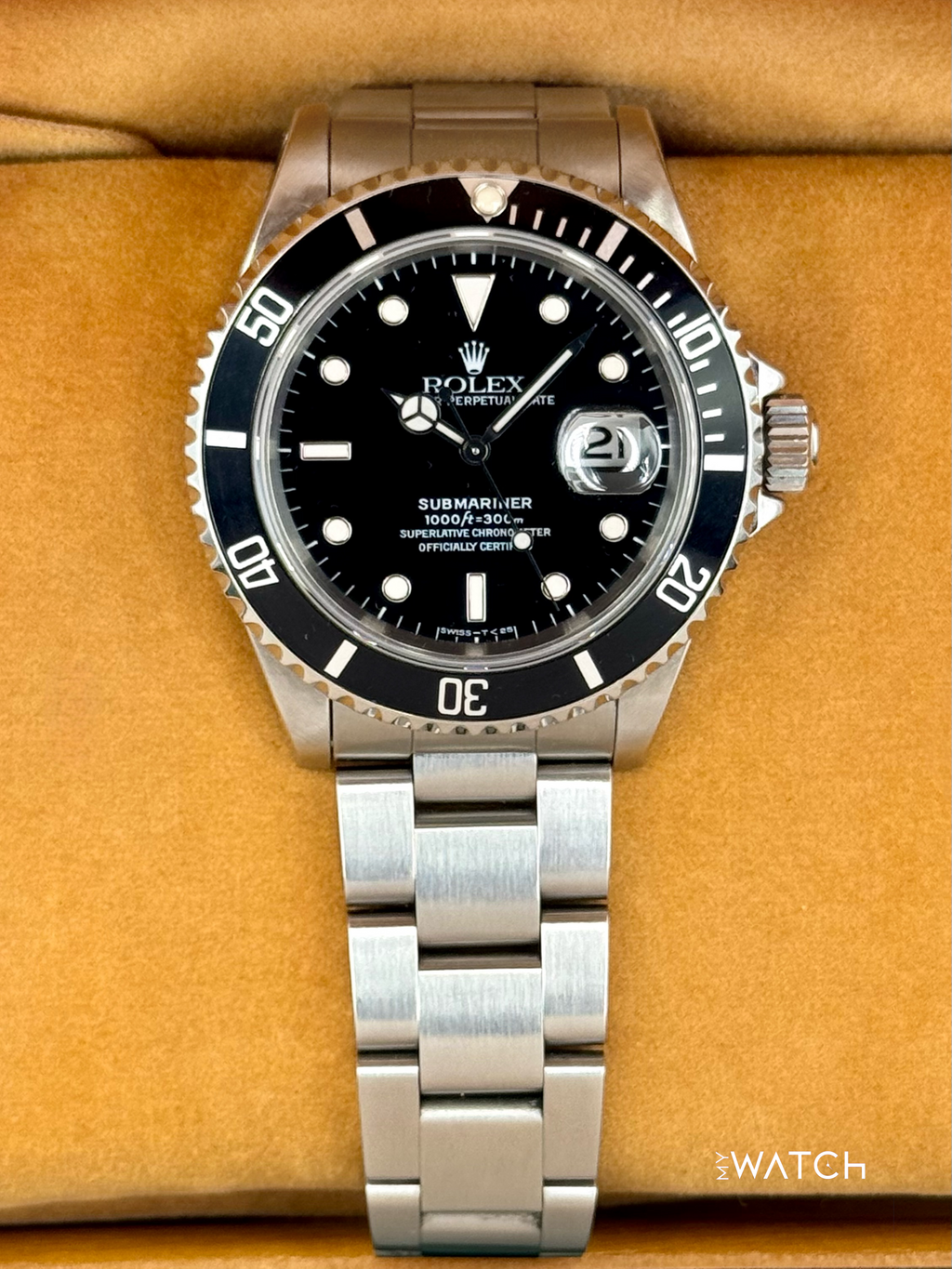 1993 Rolex Submariner 40mm 16610 Stainless Steel Black Dial