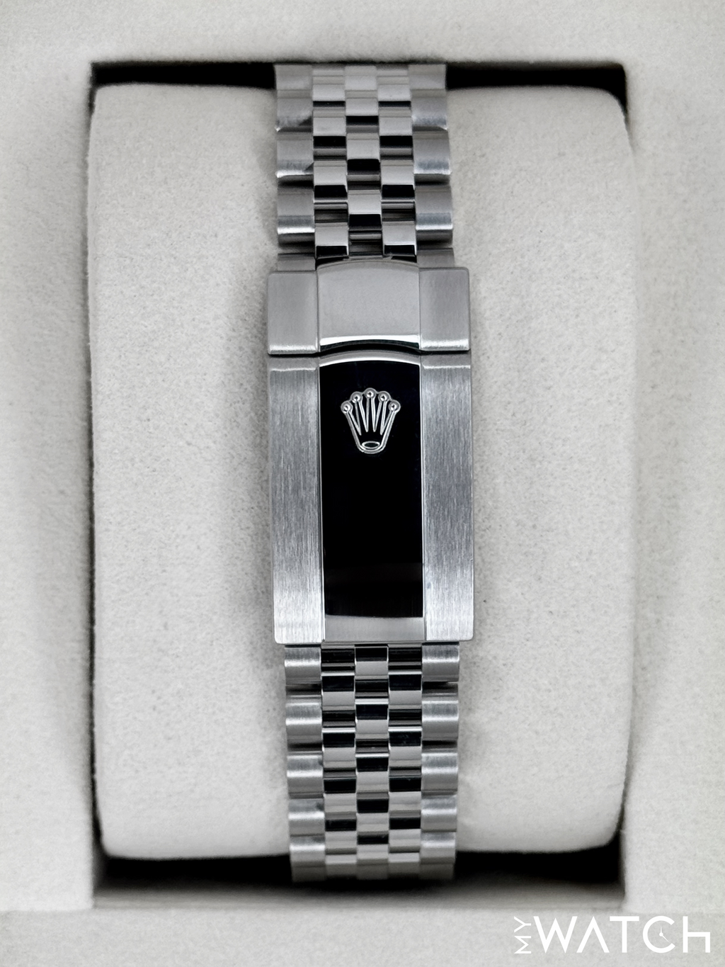 NEW 2026 Rolex Datejust 41mm 126300 Stainless Steel Jubilee Blue Roman Numeral Dial