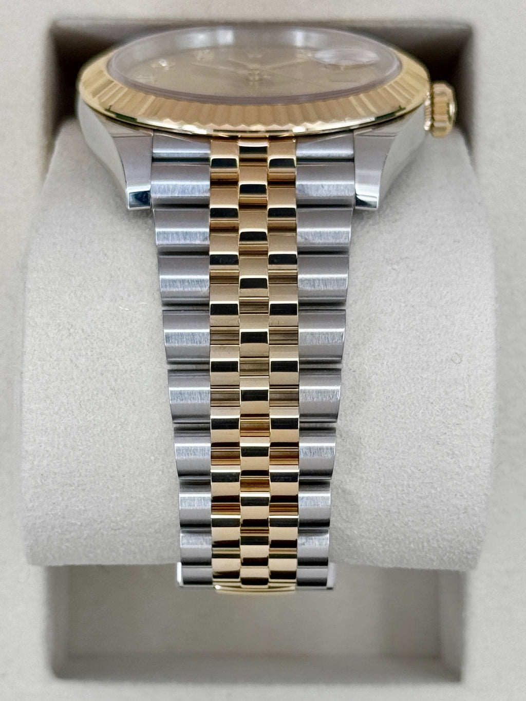 2025 Rolex Datejust 41mm 126333 Two-Tone Jubilee Champagne Diamond Dial