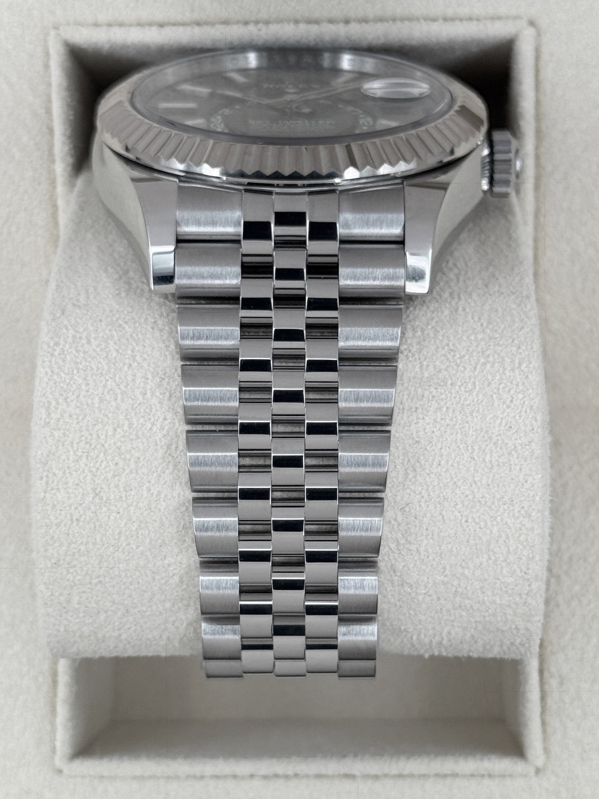 2024 Rolex Sky-Dweller 42mm 336934 Jubilee Green Dial
