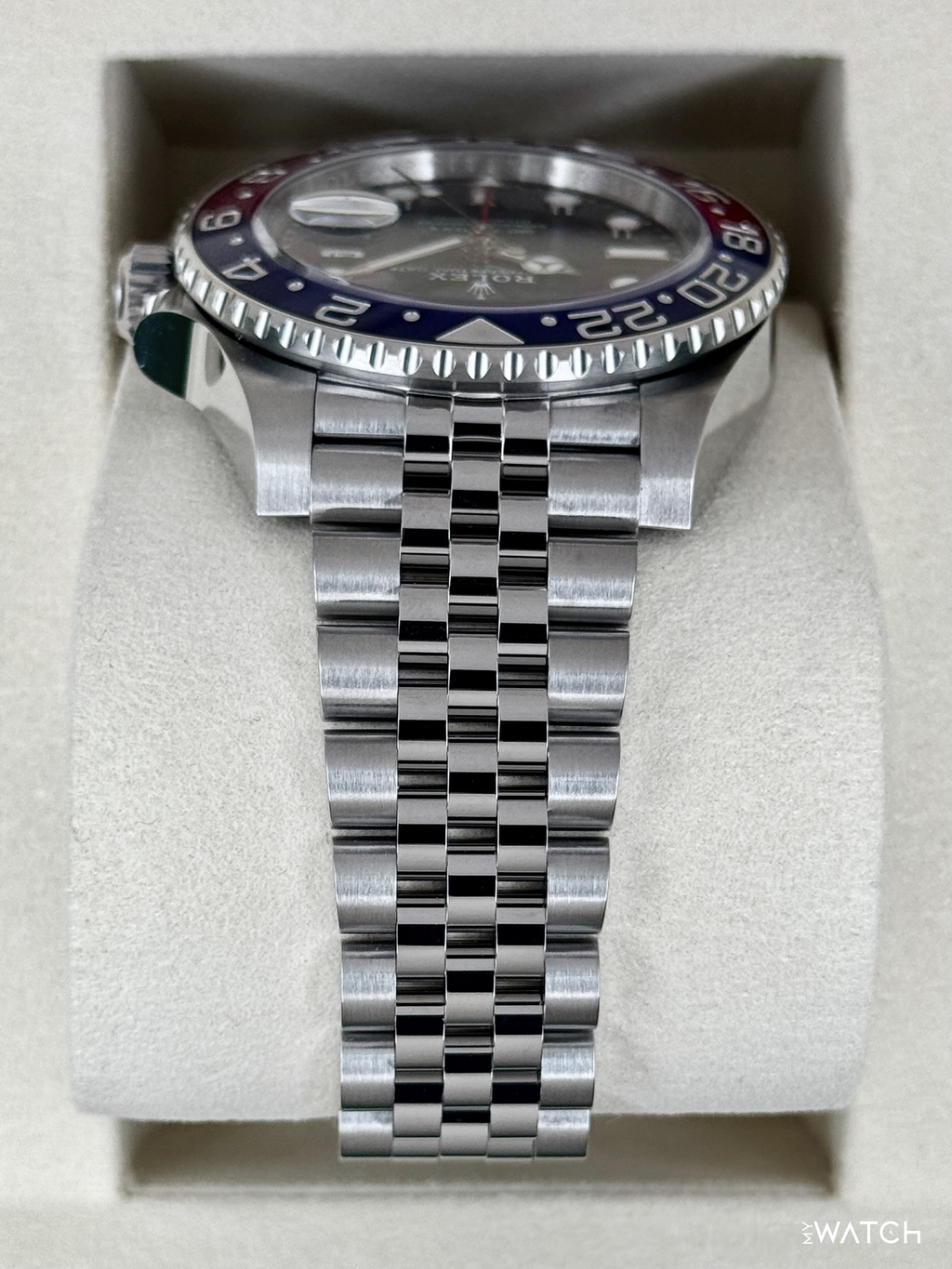 NEW 2025 Rolex GMT-Master II "Pepsi" 40mm 126710BLRO Jubilee