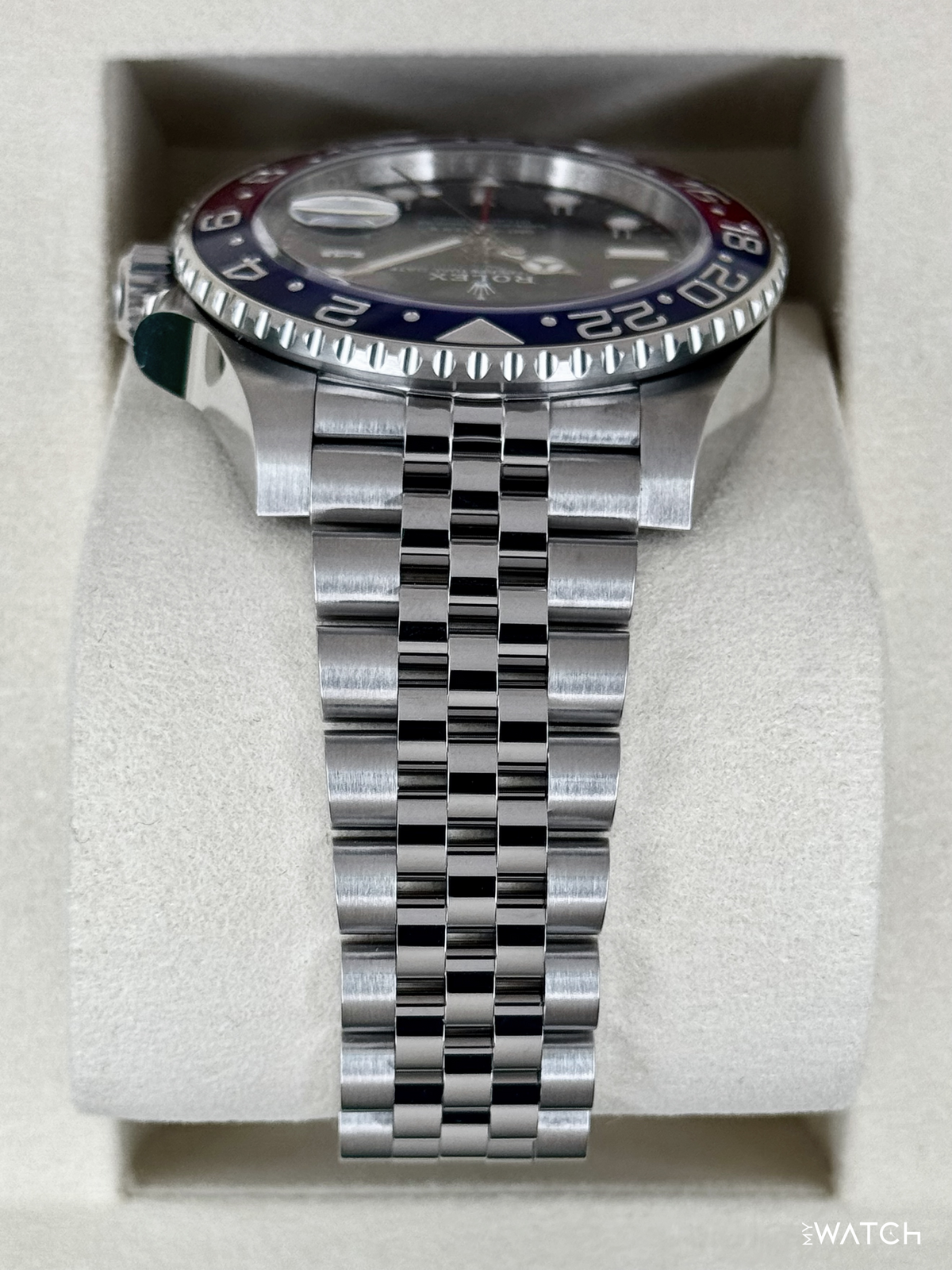NEW 2025 Rolex GMT-Master II "Pepsi" 40mm 126710BLRO Jubilee