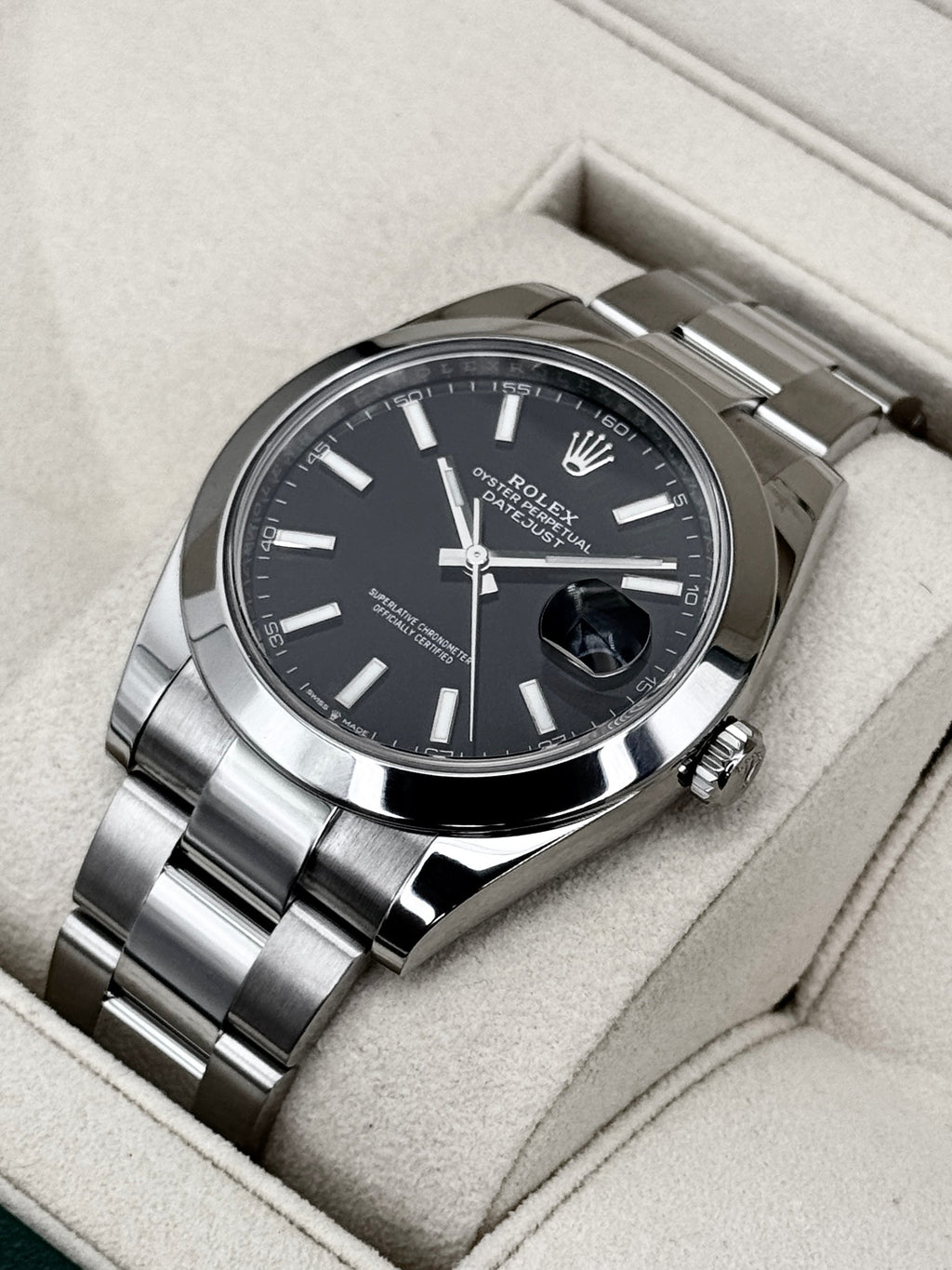 2021 Rolex Datejust 41mm 126300 Stainless Steel Oyster Black Dial