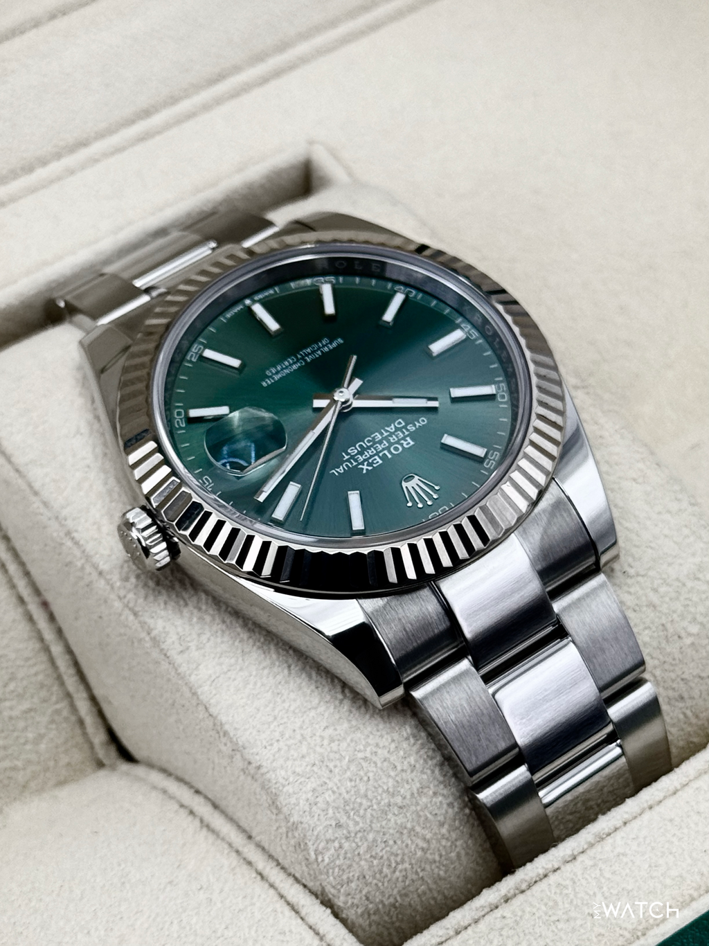 2023 Rolex Datejust 41mm 126334 Stainless Steel Oyster Mint Green Dial