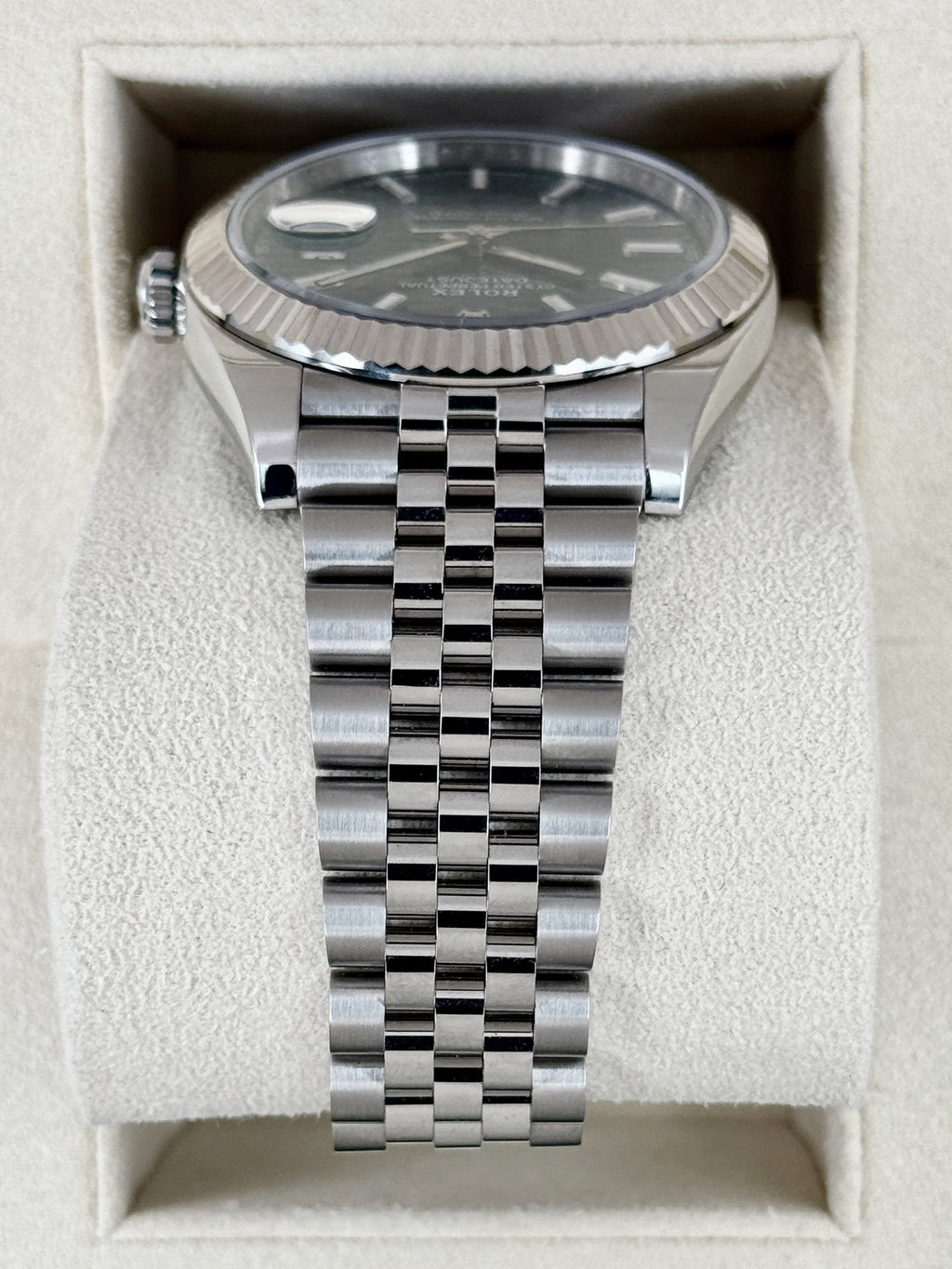2024 Rolex Datejust 41mm 126334 Stainless Steel Jubilee Green Motif Dial