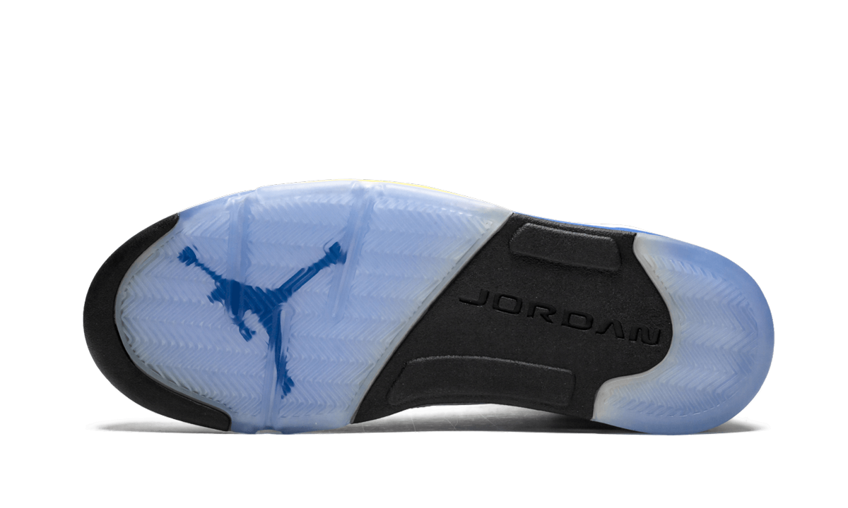 Air Jordan 5 Retro "Laney" 136027 189