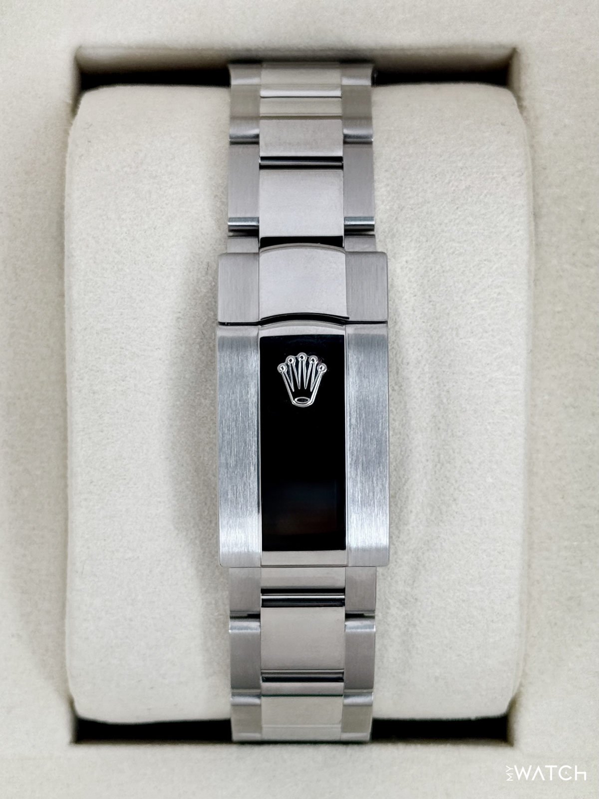 NEW 2026 Rolex Datejust 41mm 126300 Stainless Steel Oyster White Dial