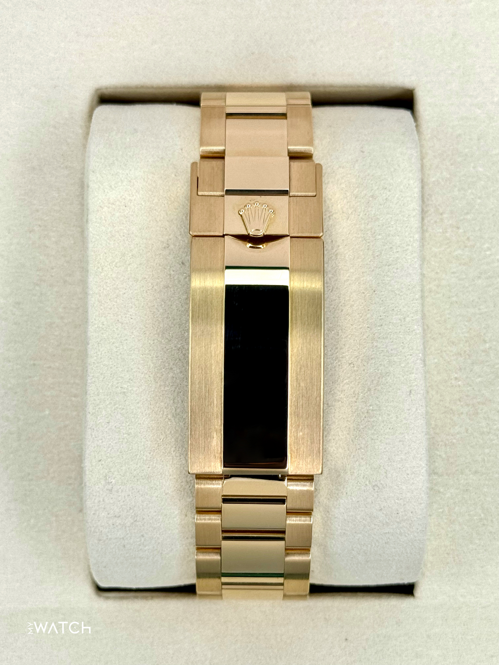 NEW 2025 Rolex Submariner "Bluesy" 41mm 126618LB Yellow Gold Blue Dial
