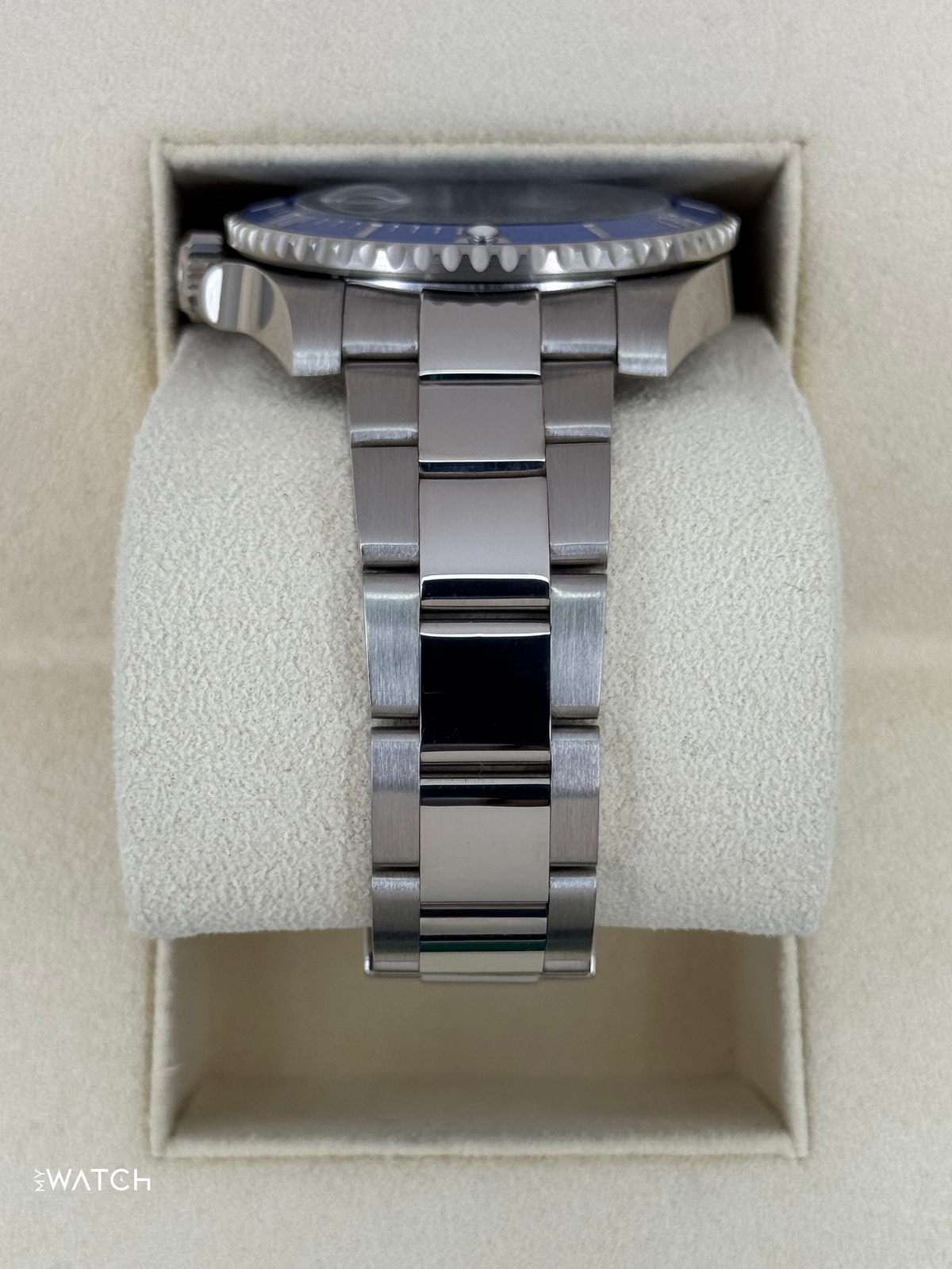 2018 Rolex Submariner "Smurf" 40mm 116619LB White Gold Blue Dial