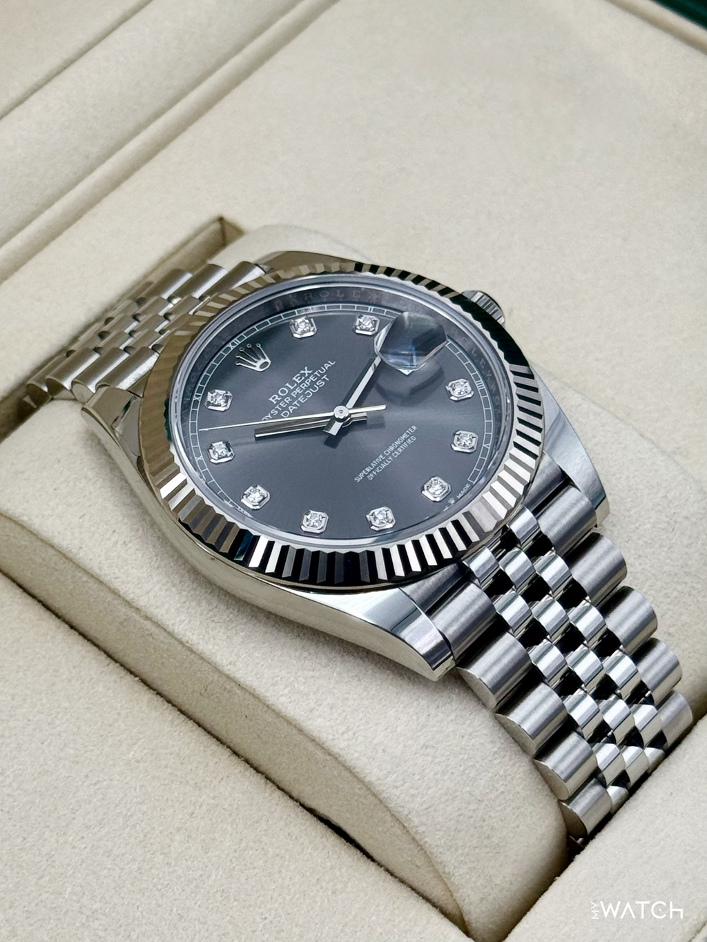 2025 Rolex Datejust 41mm 126334 Stainless Steel Jubilee Rhodium Diamond Dial
