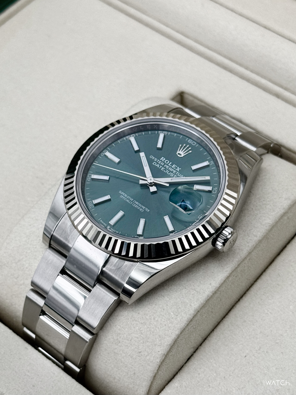 NEW 2026 Rolex Datejust 41mm 126334 Stainless Steel Oyster Green Dial - STICKERED