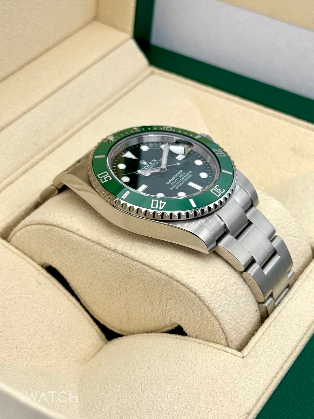 2015 Rolex Submariner “Hulk” 40mm 116610LV Green Dial