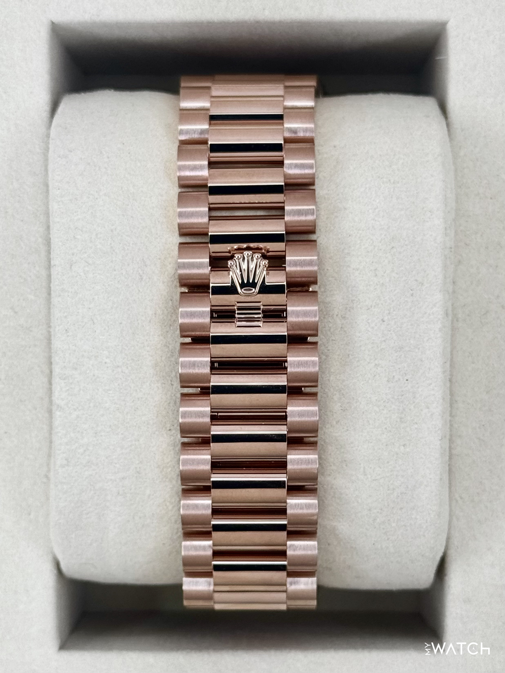 NEW 2026 Rolex Day-Date 36mm 128235 Presidential Rose Gold Olive Green Dial