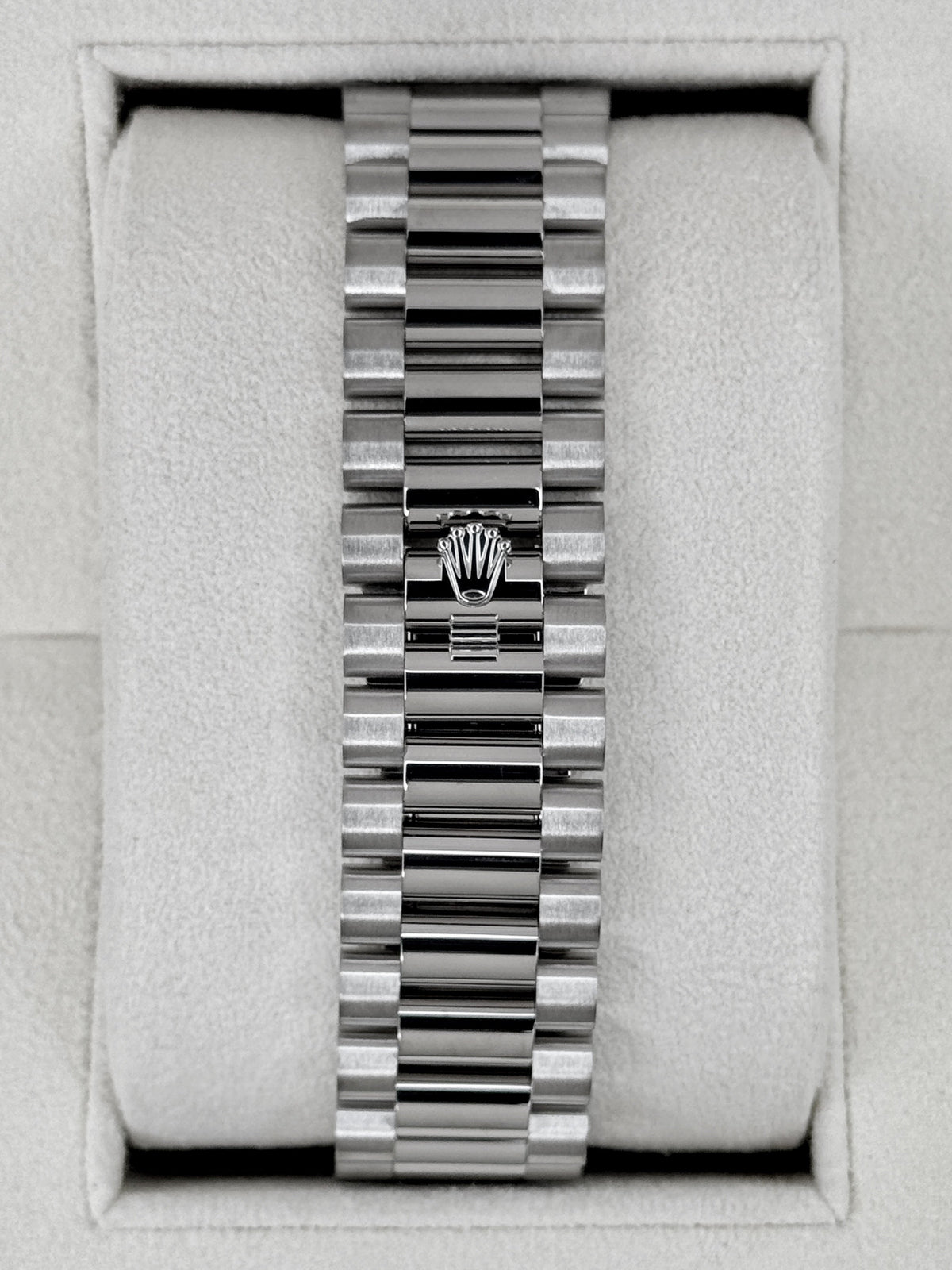 2025 Rolex Day-Date 40mm 228239 White Gold Olive Dial