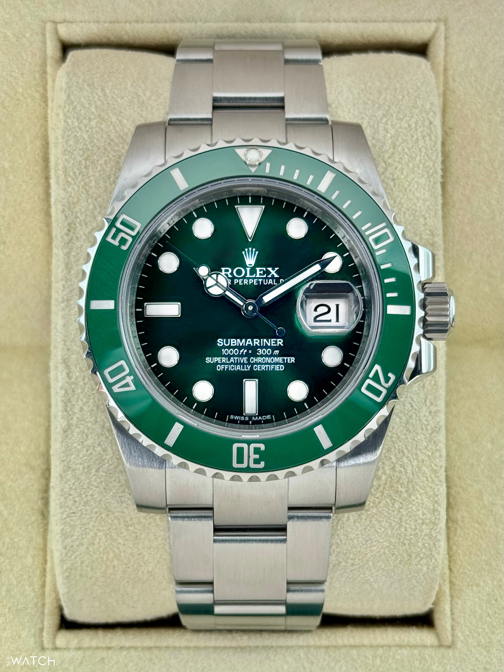 2015 Rolex Submariner "Hulk" 40mm 116610LV Green Dial