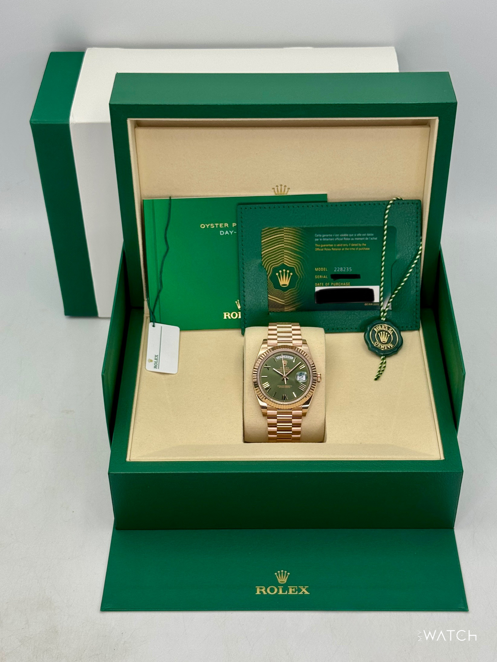 NEW 2025 Rolex Day-Date 40mm 228235 Presidential Rose Gold Green Dial (STICKERED)