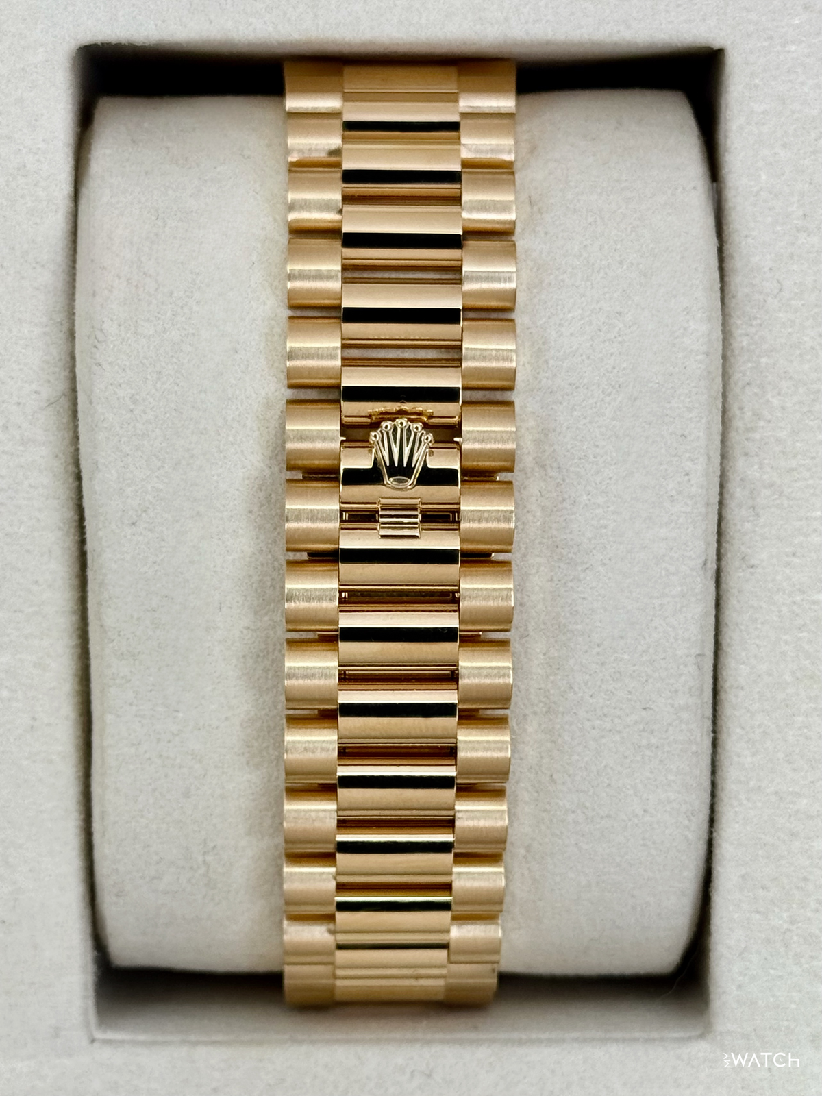 2025 Rolex Day-Date 40mm 228238 Presidential Champagne Roman Numeral Dial