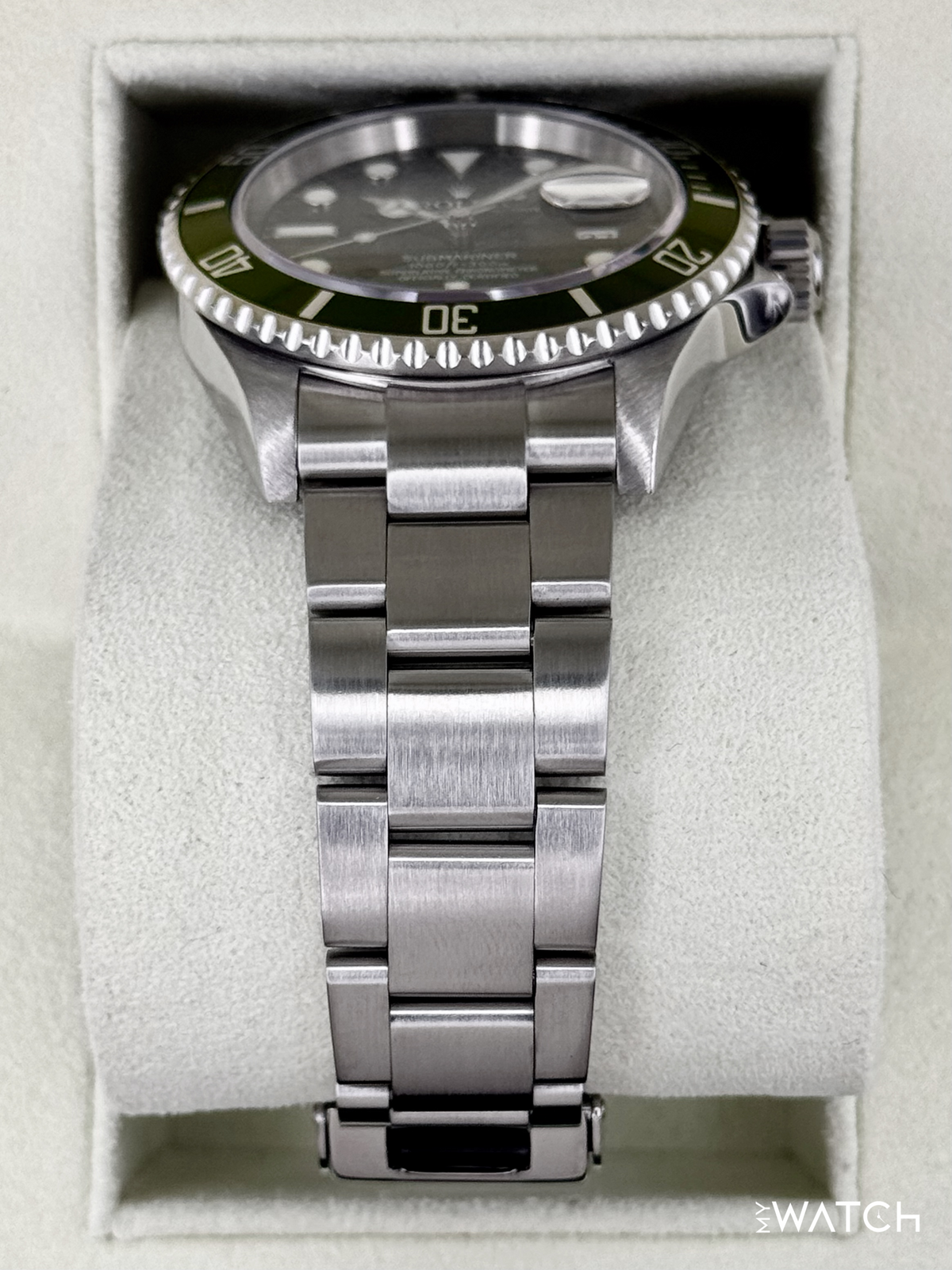 2005 Rolex Submariner "Kermit" 40mm 16610 Stainless Steel Black Dial (Collectors Set)