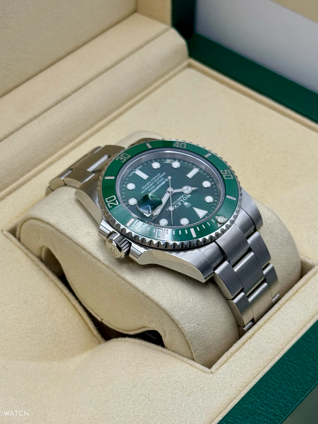 2019 Rolex Submariner “Hulk” 40mm 116610LV Green Dial