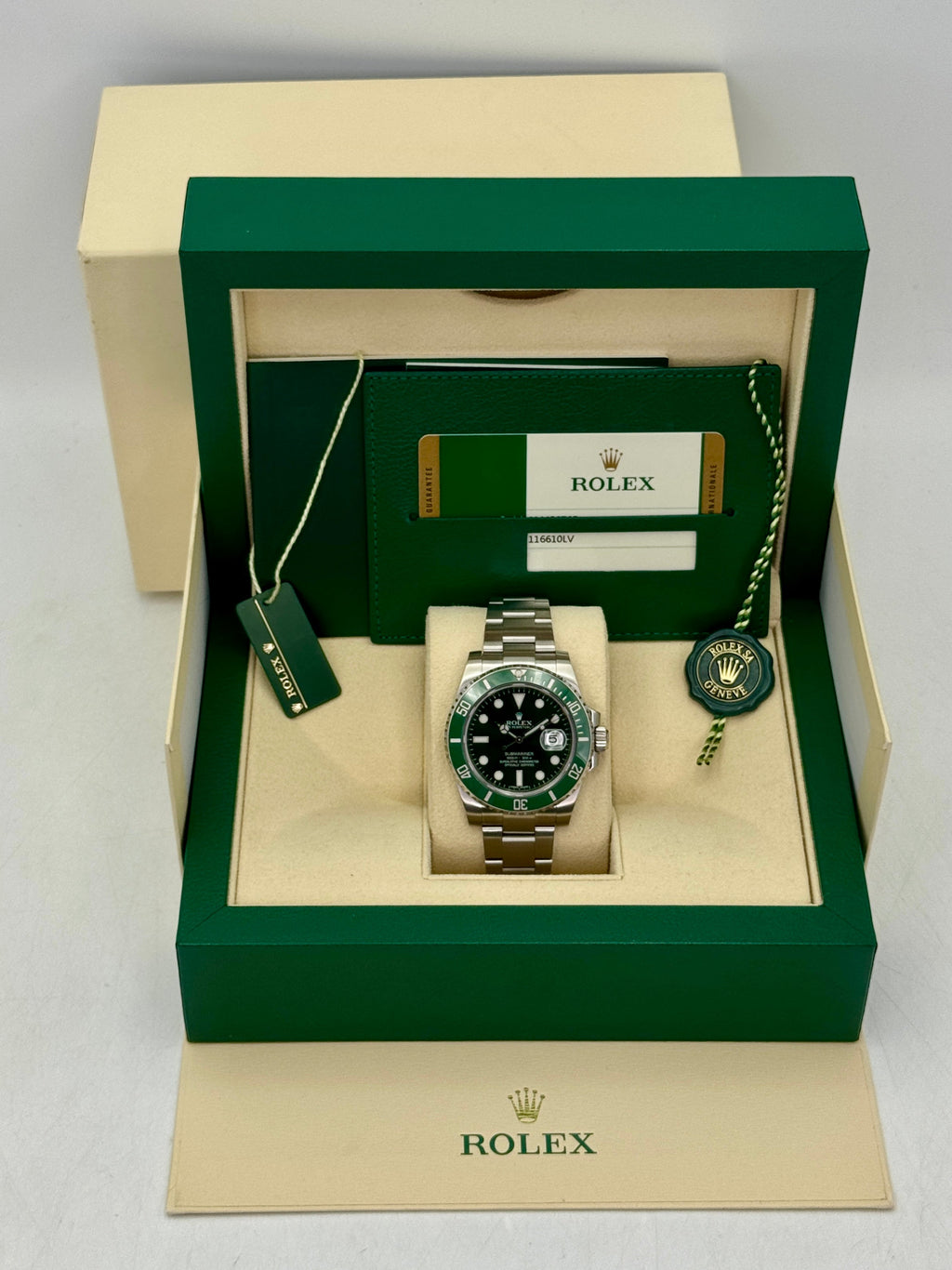 2015 Rolex Submariner Hulk 40mm 116610LV Green Dial