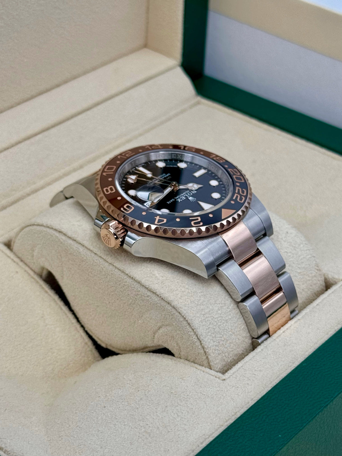 NEW 2024 Rolex GMT-Master II "Rootbeer" 40mm 126711CHNR Two-Tone