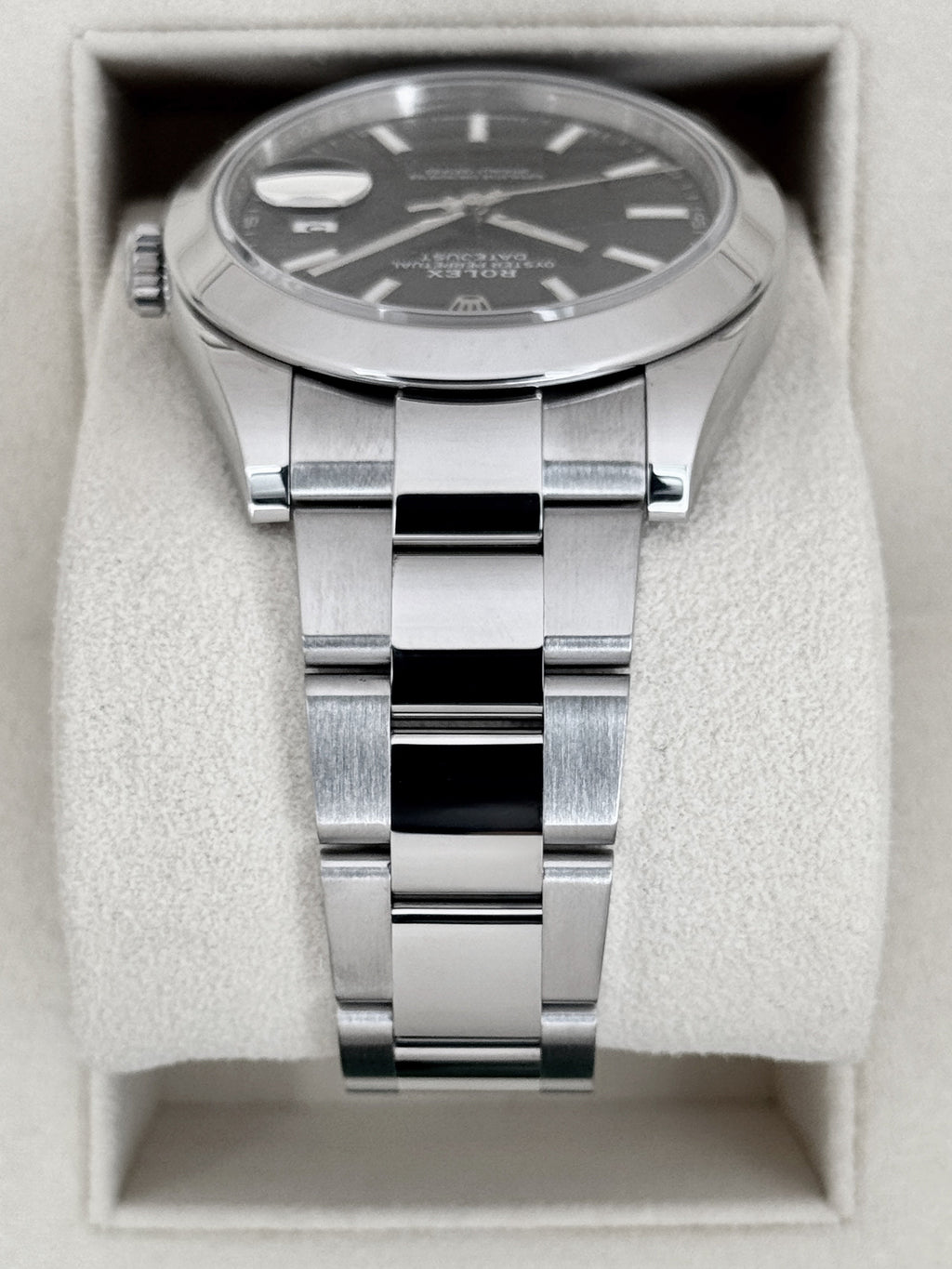 2021 Rolex Datejust 41mm 126300 Stainless Steel Oyster Black Dial