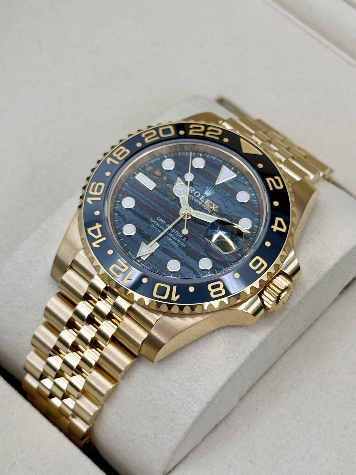 NEW 2026 Rolex GMT-Master II 40mm 126718GRNR Jubilee Tiger Iron Dial
