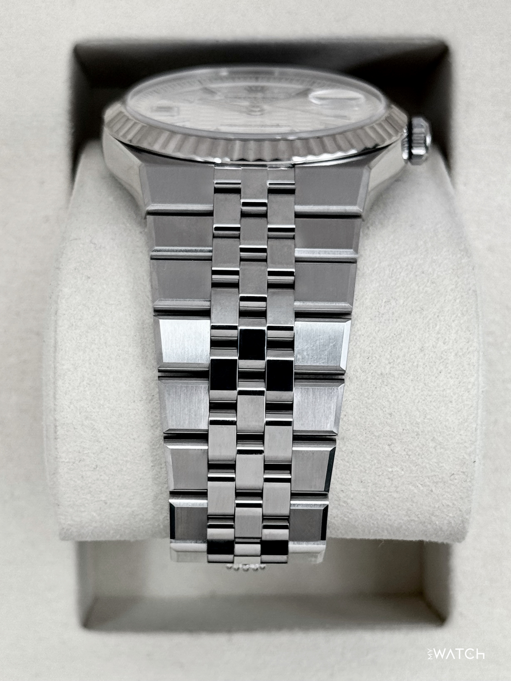 2025 Rolex Land-Dweller 40mm 127334 Stainless Steel Jubilee White Dial