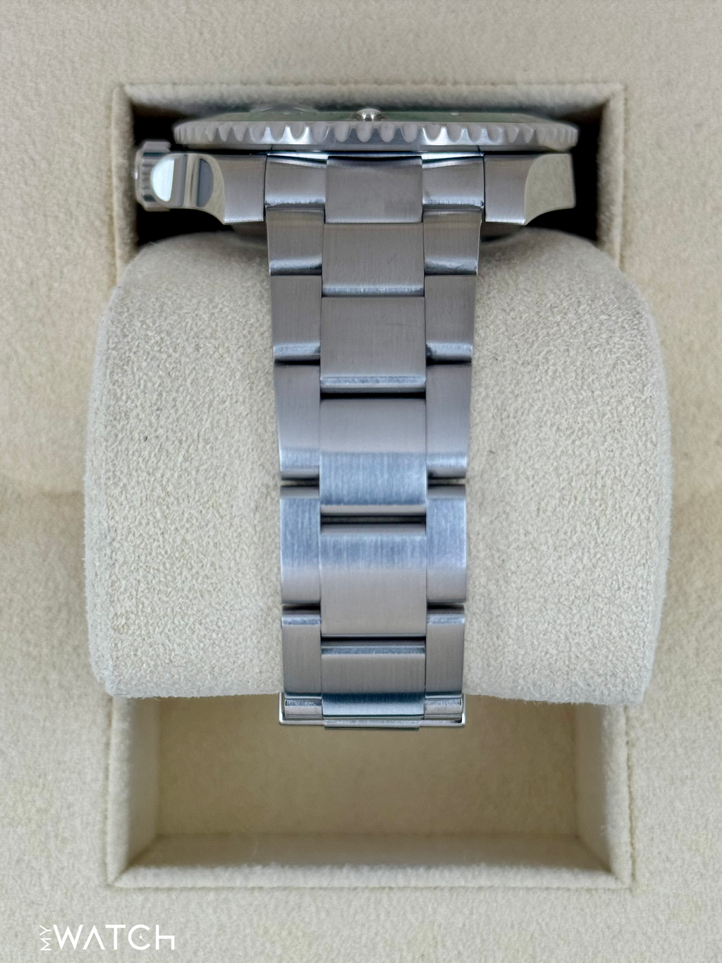 2015 Rolex Submariner “Hulk” 40mm 116610LV Green Dial