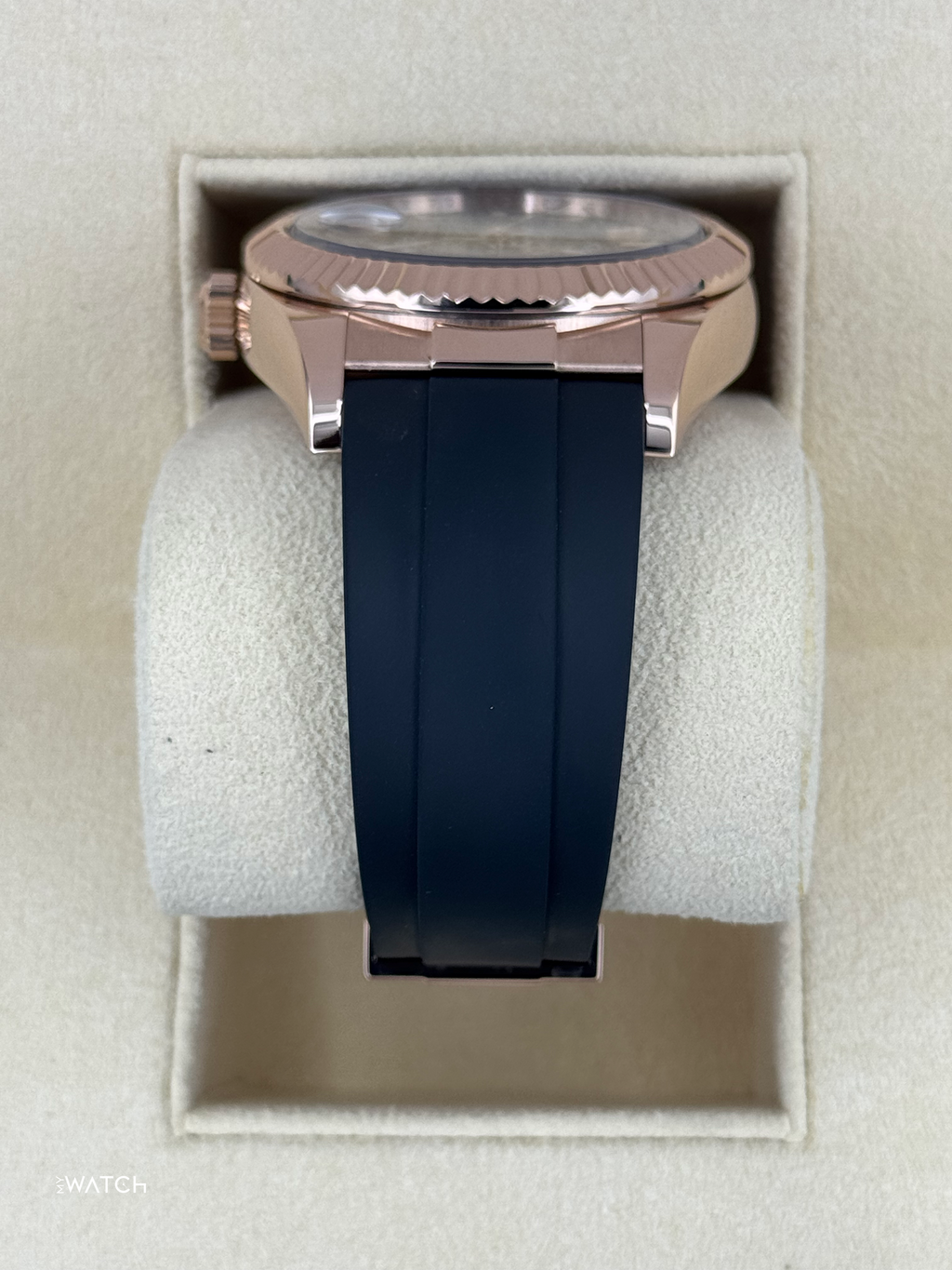 2022 Rolex Sky-Dweller 42mm 326235 Rose Gold Oysterflex Chocolate Dial