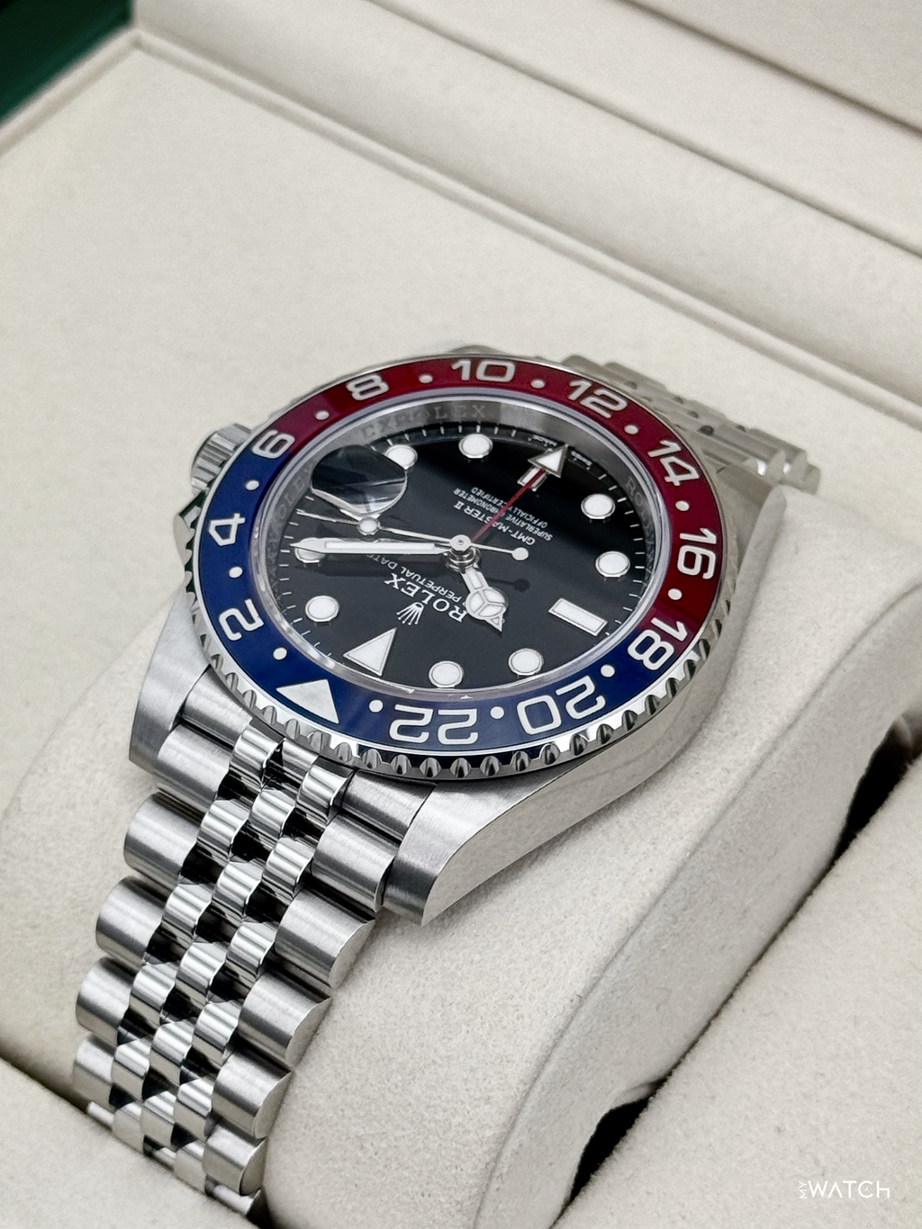 NEW 2025 Rolex GMT-Master II "Pepsi" 40mm 126710BLRO Jubilee