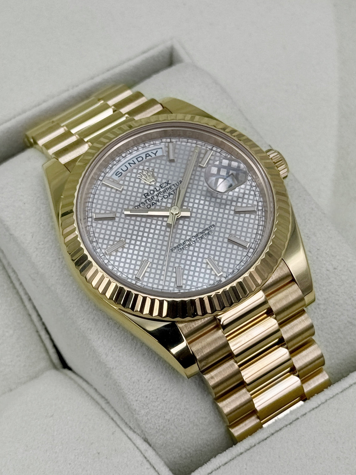 2016 Rolex Day-Date 40mm 228238 Presidential Silver Motif Dial