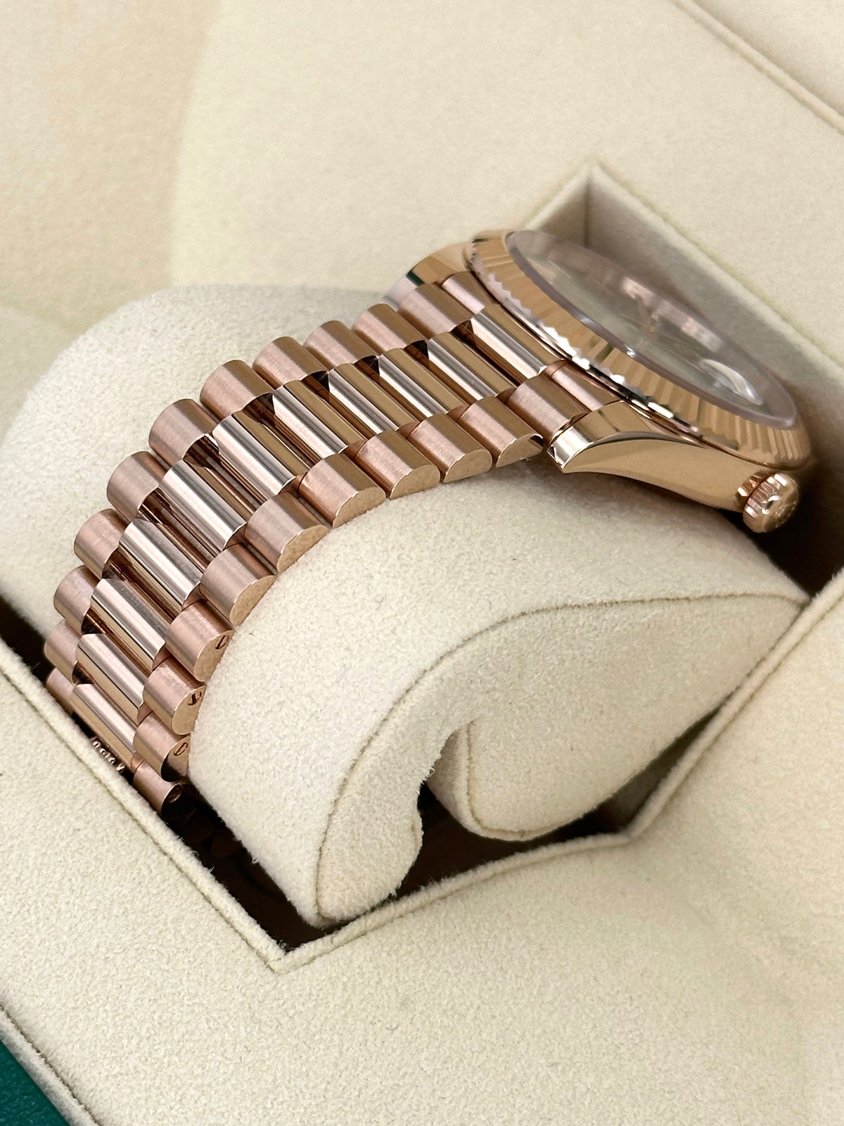 NEW 2024 Rolex Day-Date 40mm 228235 Presidential Rose Gold Olive Dial
