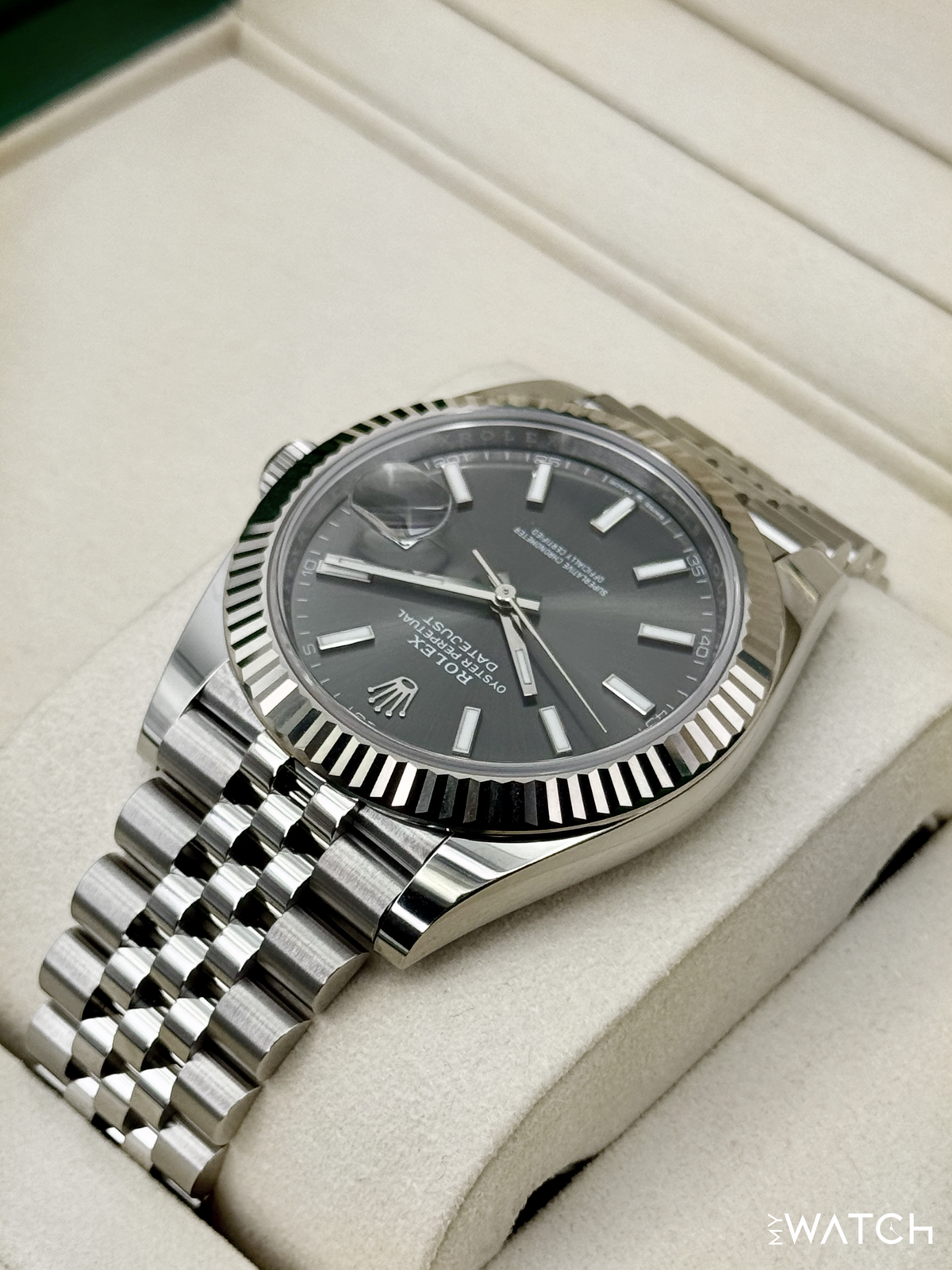 NEW 2025 Rolex Datejust 41mm 126334 Stainless Steel Jubilee Rhodium Dial