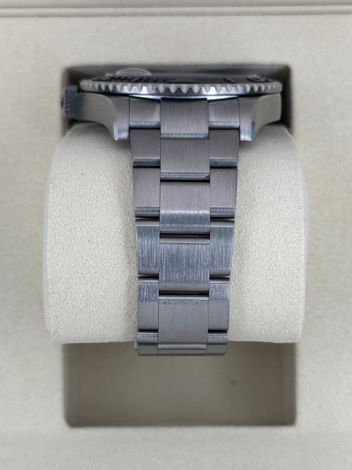 NEW 2026 Rolex Yacht-Master 42mm 226627 Titanium
