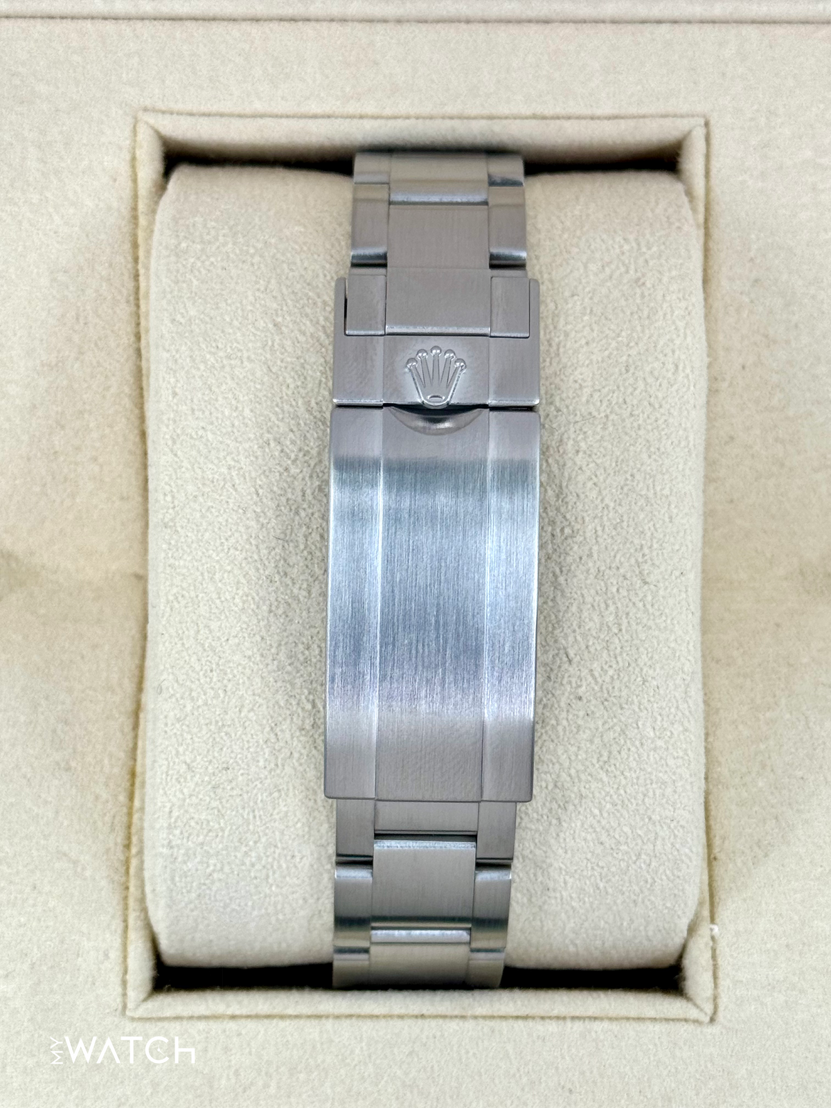 2018 Rolex Submariner “Hulk” 40mm 116610LV Green Dial