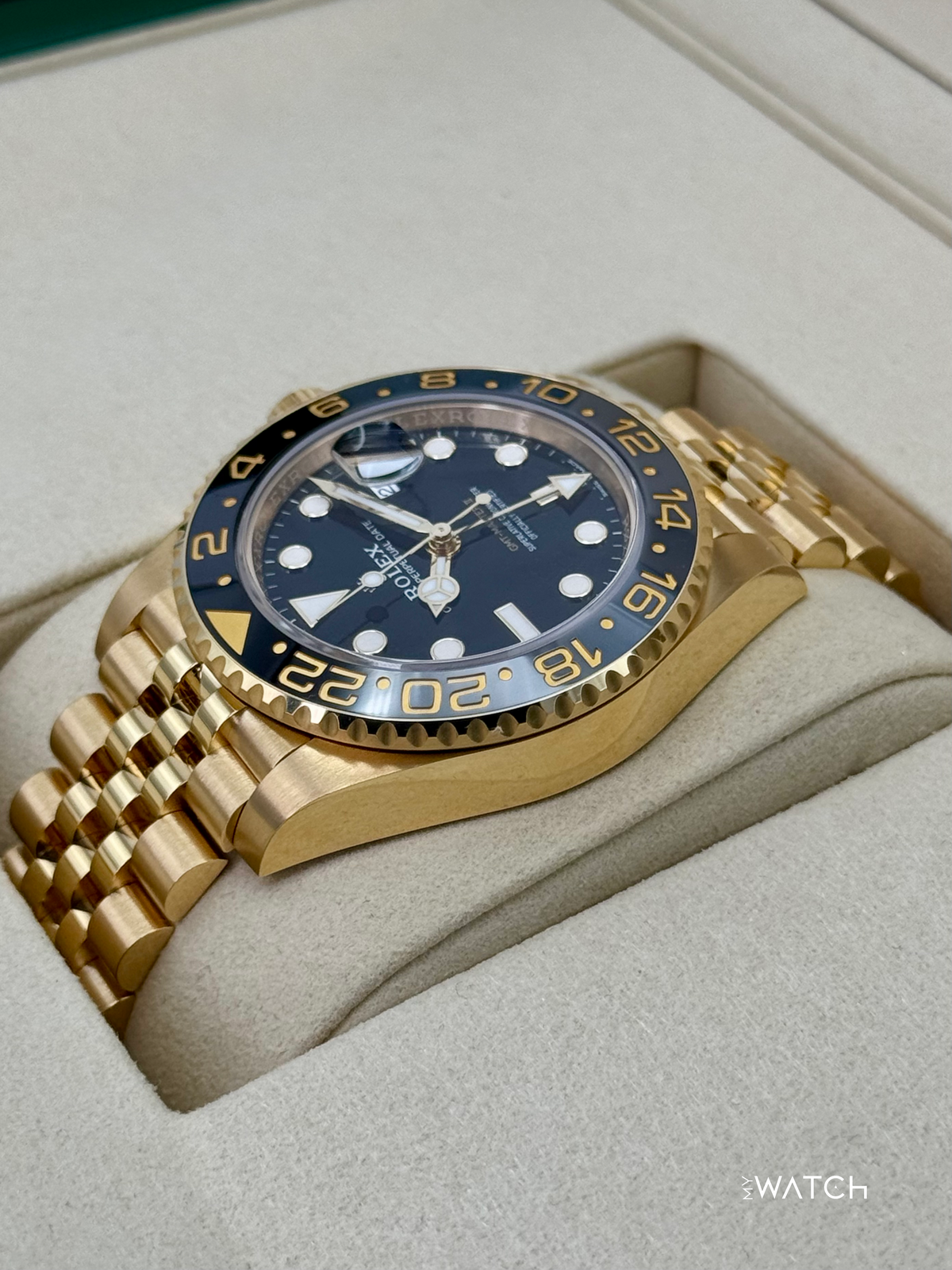 NEW 2025 Rolex GMT-Master II 40mm 126718GRNR Jubilee Black Dial (STICKERED)