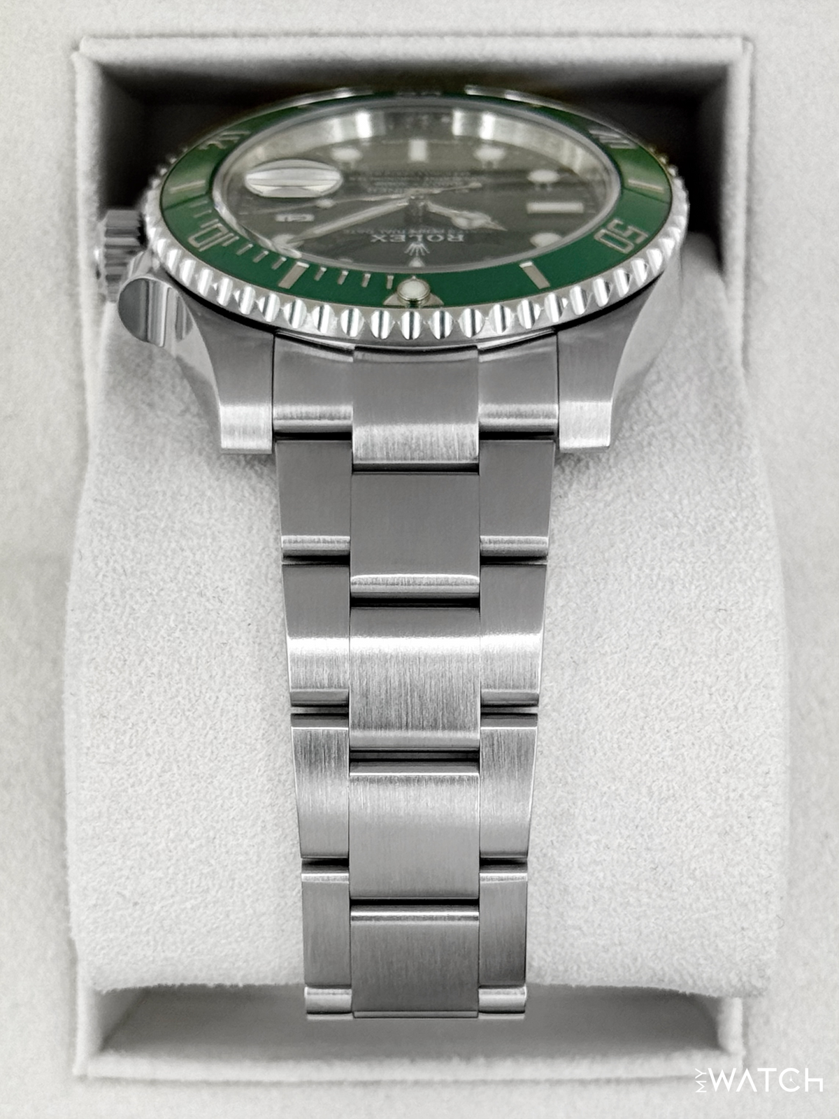 2017 Rolex Submariner “Hulk” 40mm 116610LV Green Dial