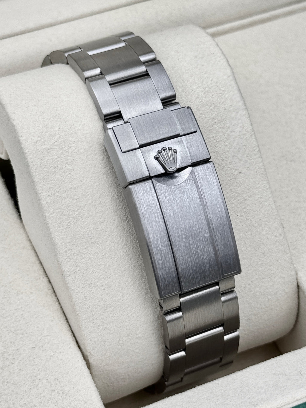 NEW 2026 Rolex Yacht-Master 42mm 226627 Titanium (NEW STYLE CARD)