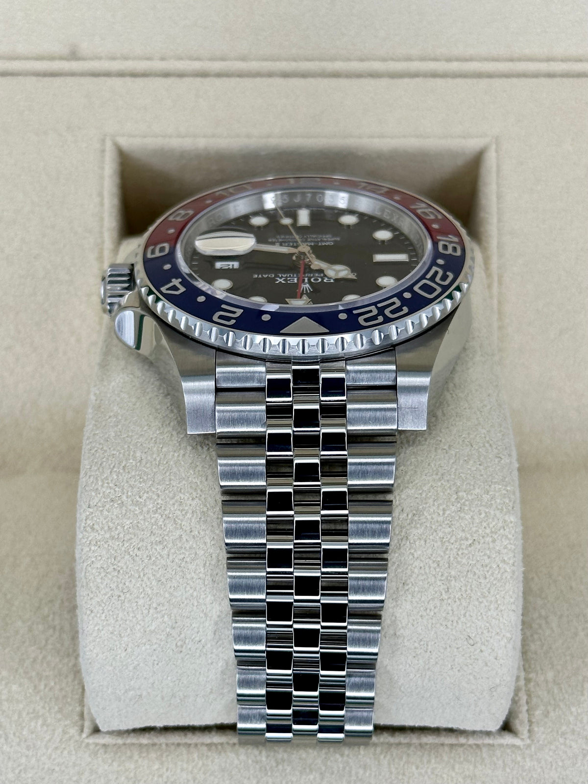 2022 Rolex GMT-Master II "Pepsi" 40mm 126710BLRO Jubilee