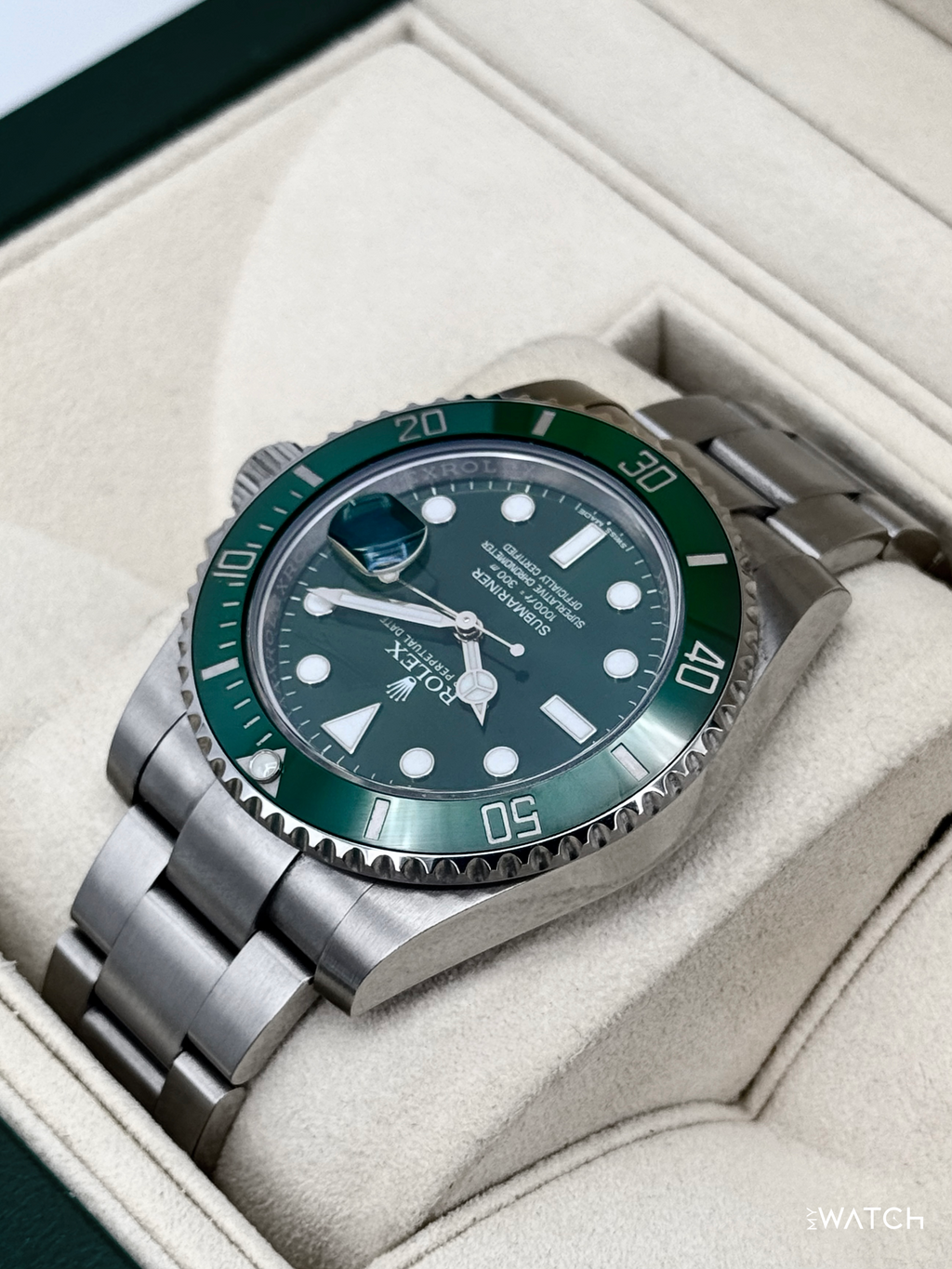 2015 Rolex Submariner “Hulk” 40mm 116610LV Green Dial