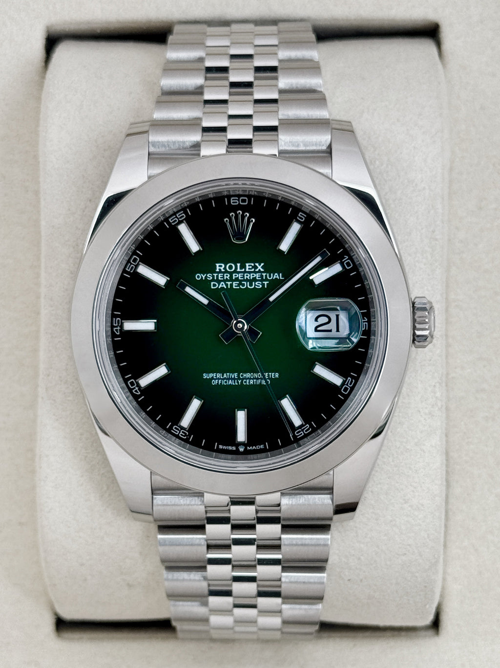 NEW 2026 Rolex Datejust 41mm 126300 Stainless Steel Jubilee Green Ombre Dial