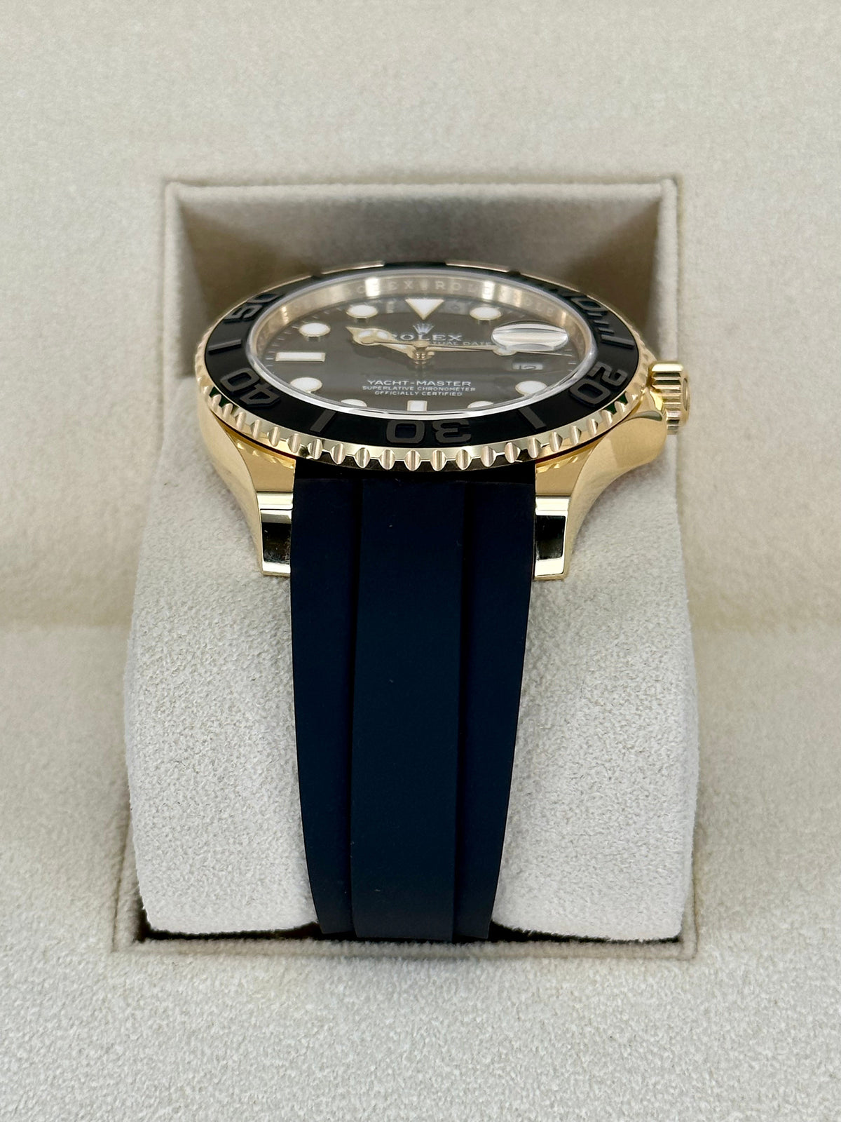 NEW 2026 Rolex Yacht-Master 42mm 226658 Gold Oysterflex Black Dial