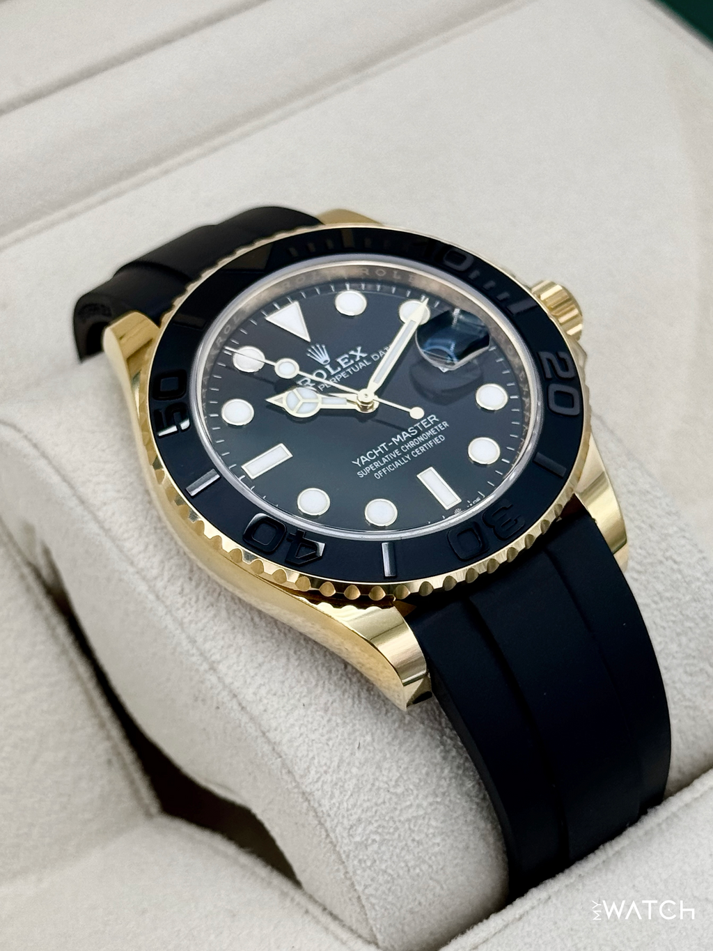 2025 Rolex Yacht-Master 42mm 226658 Yellow Gold Oysterflex Black Dial