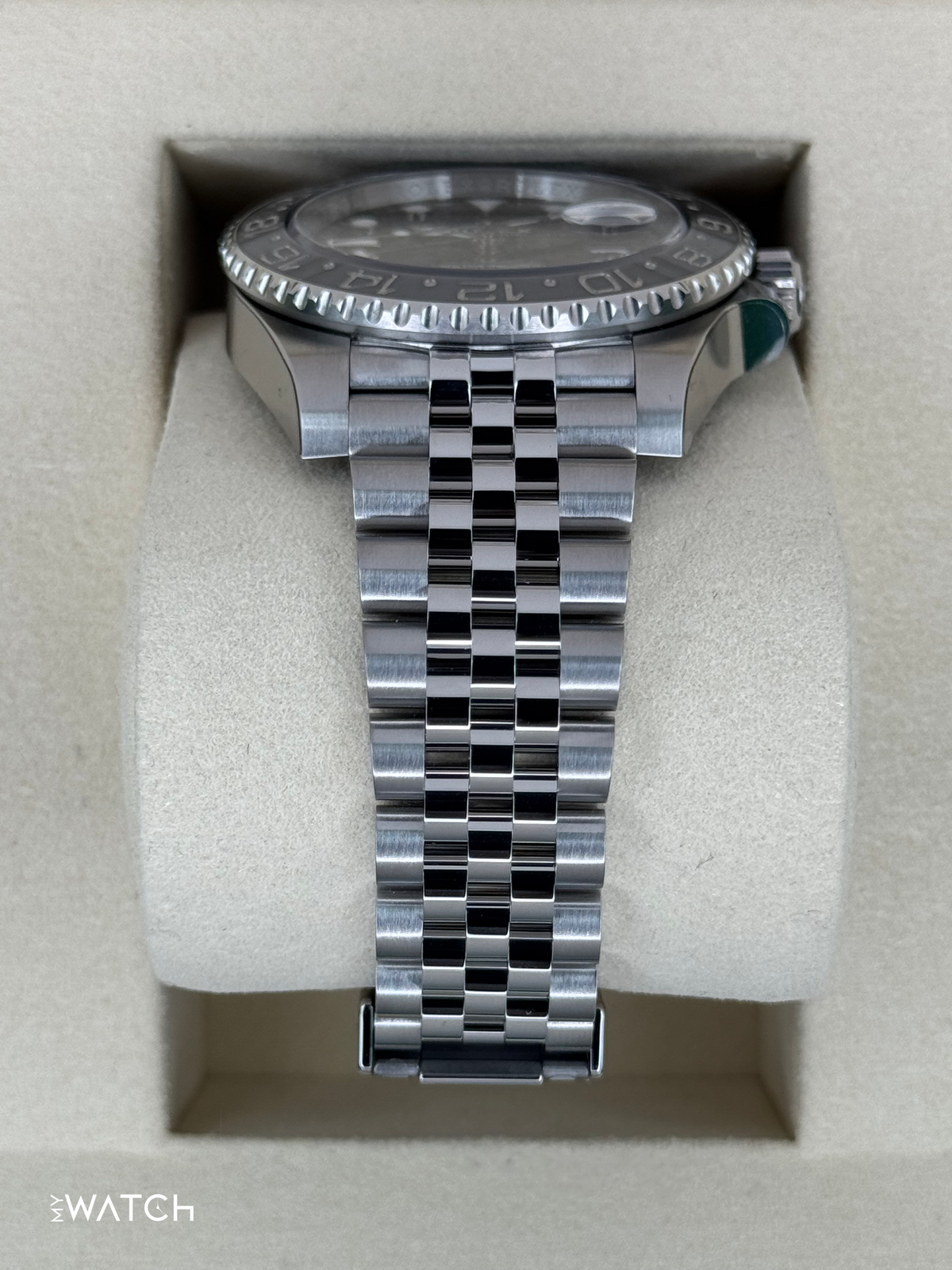 NEW 2025 Rolex GMT-Master II "Bruce Wayne" 40mm 126710GRNR Jubilee (STICKERED)