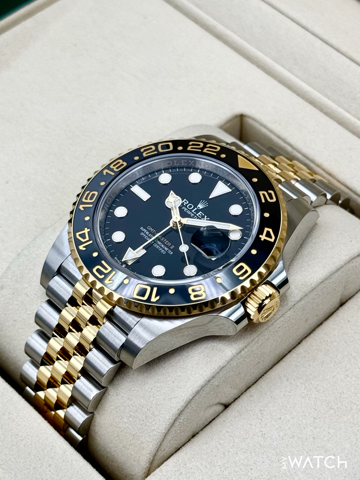 NEW 2025 Rolex GMT-Master II 40mm 126713GRNR Two-Tone Jubilee