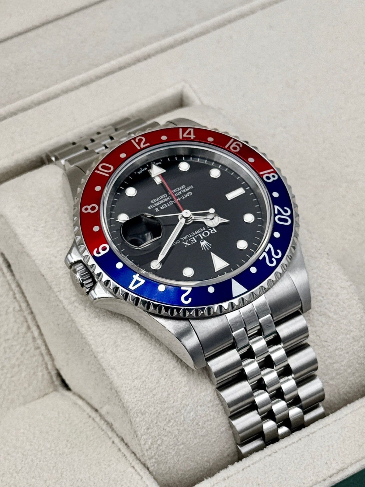 2004 Rolex GMT-Master II "Pepsi/Coke/Black" 40mm 16710LN Jubilee (CPO)